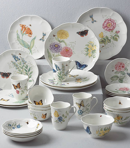 Butterfly Meadow Classic Dinnerware Collection Pink Ombre