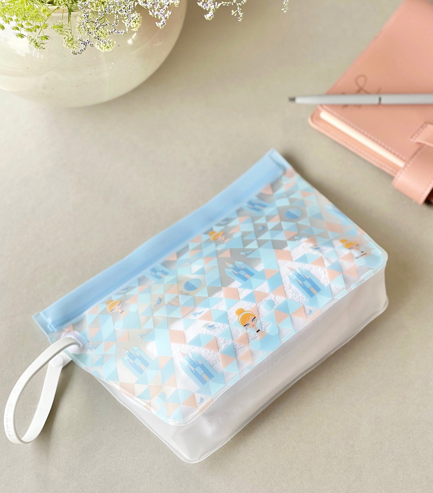 Lab Disney Princess Wristlet - Cinderella