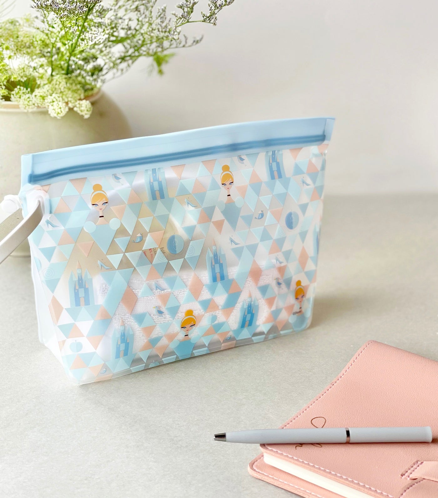 Lab Disney Princess Wristlet - Cinderella