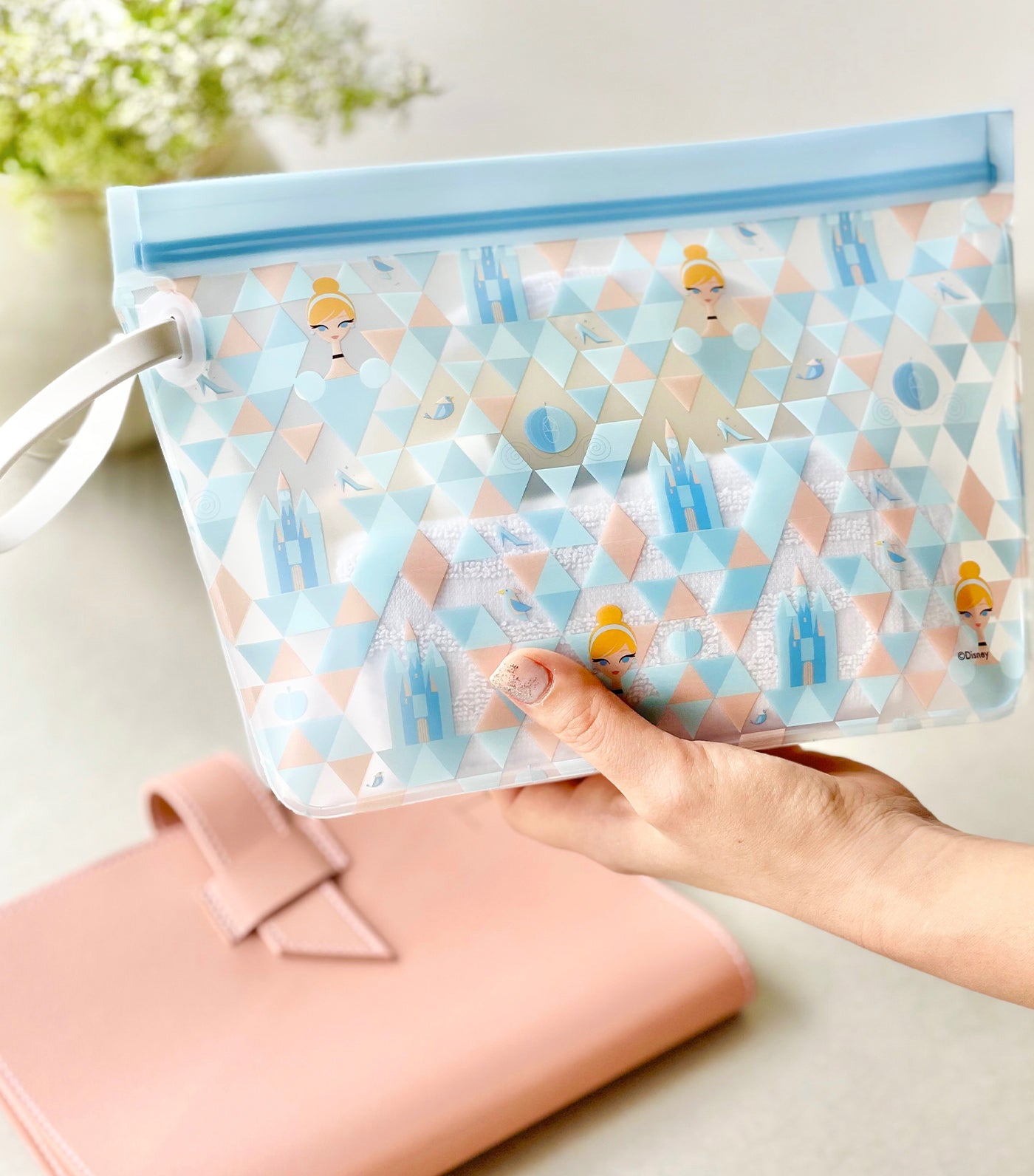 Lab Disney Princess Wristlet - Cinderella