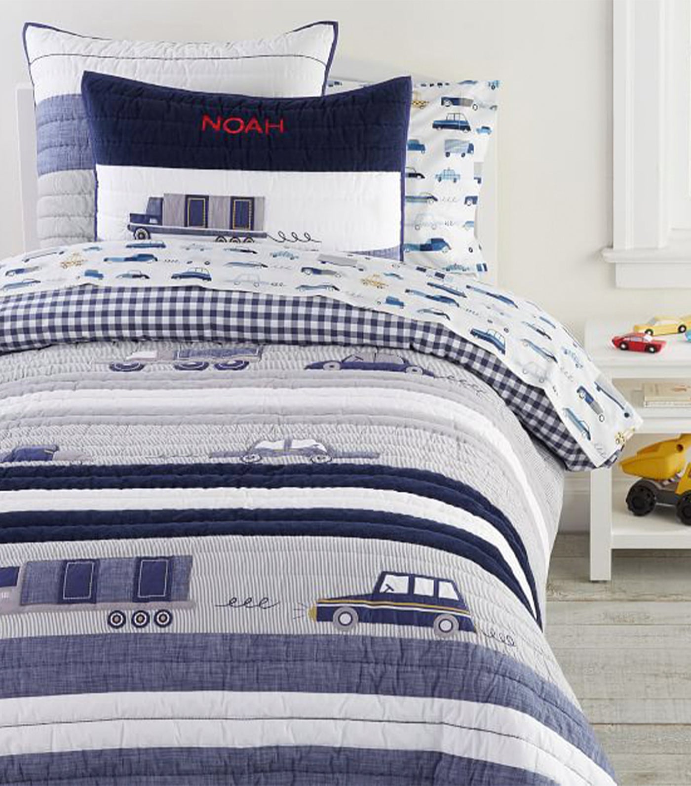 pottery barn kids noah transportation quilt