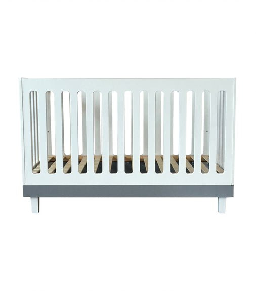 cuddlebug madison 3-in-1 convertible crib white/gray