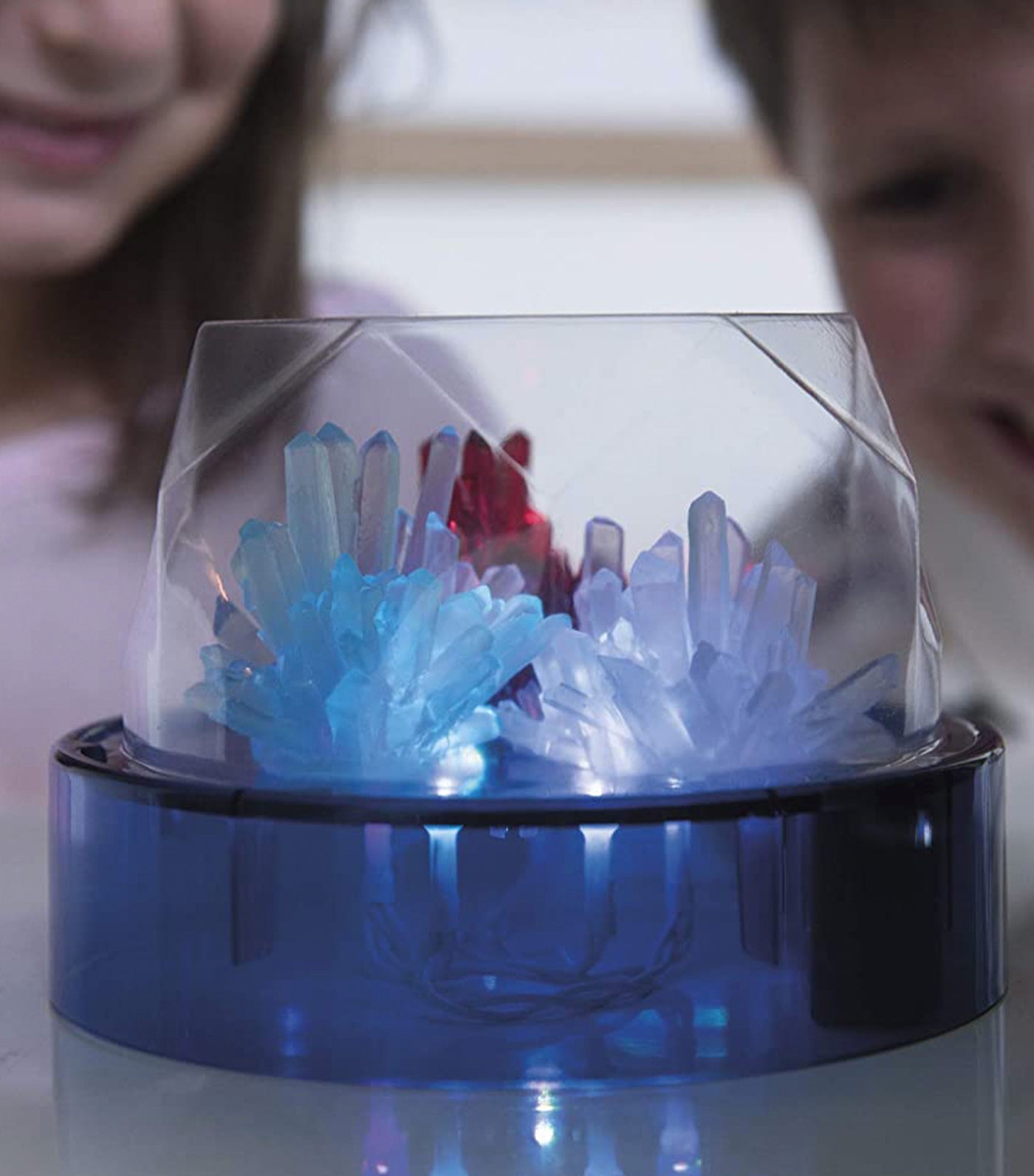 4m crystal growing – colour changing crystal light
