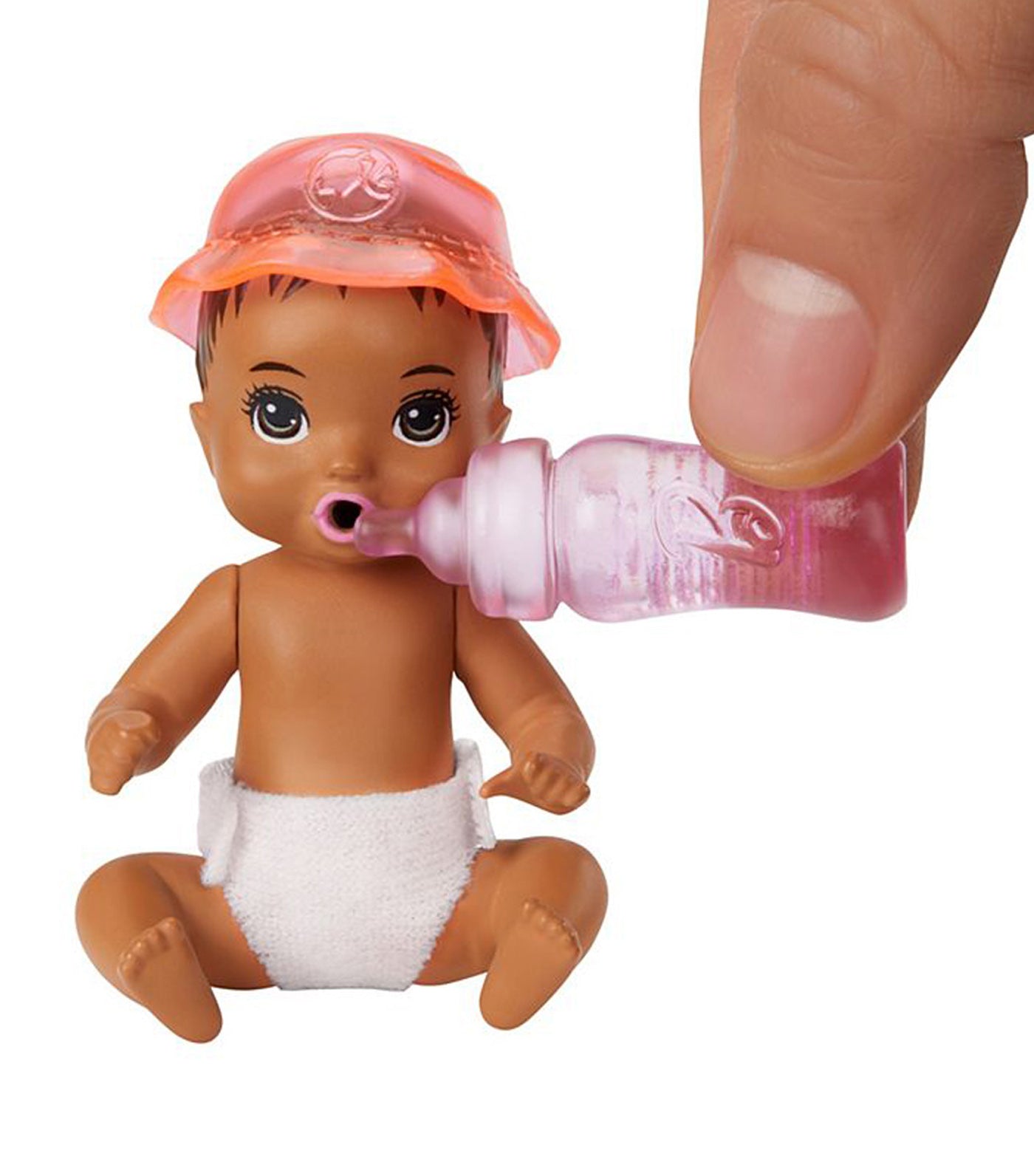 barbie® skipper™ babysitters inc. feeding and changing playset