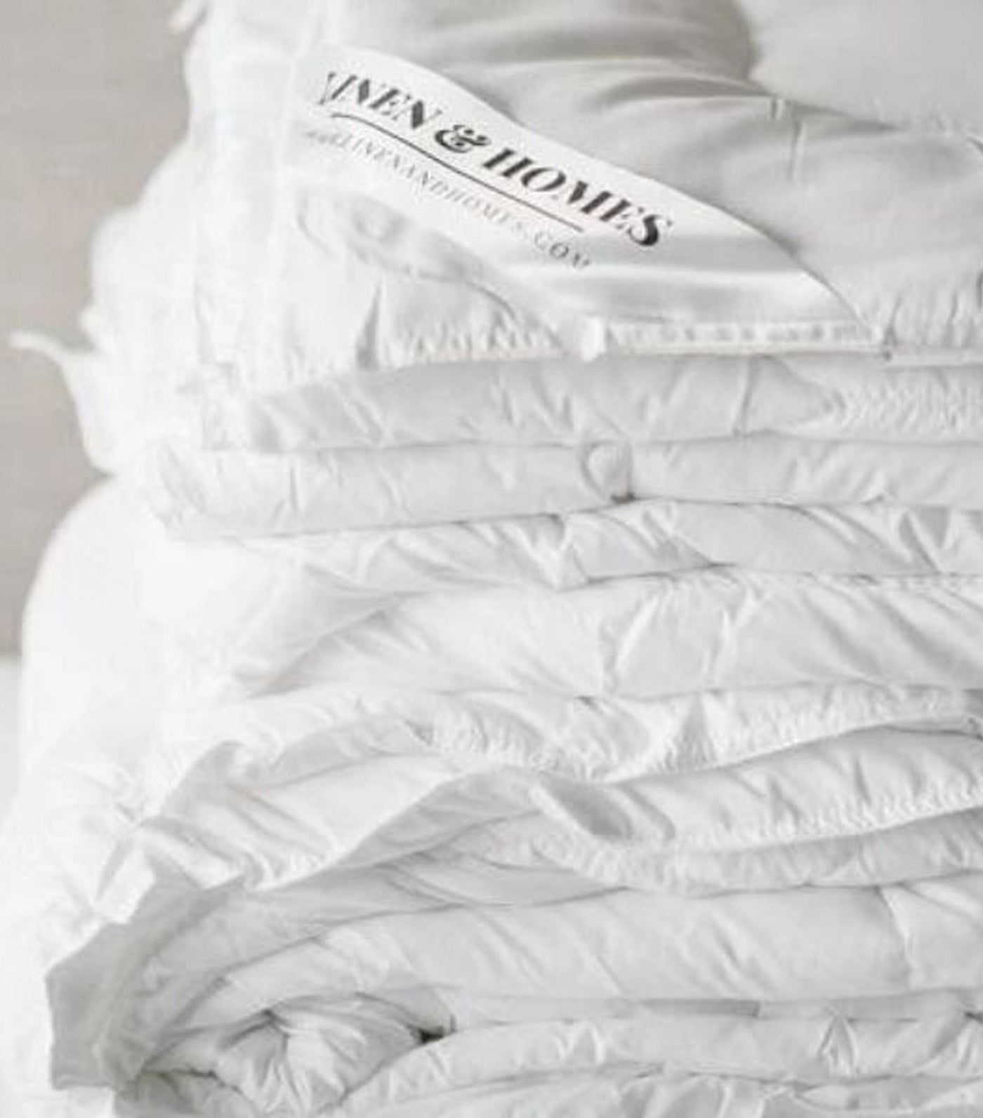 linen & homes cloudlight comforter