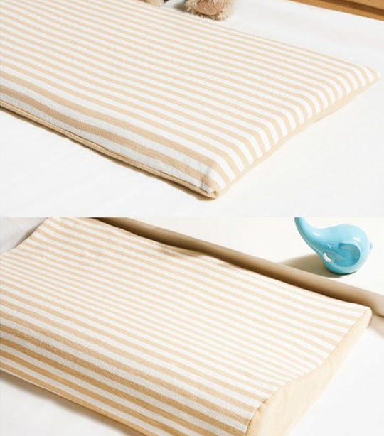 mamaway yellow medical grade hypoallergenic 3-in-1 growth pillow
