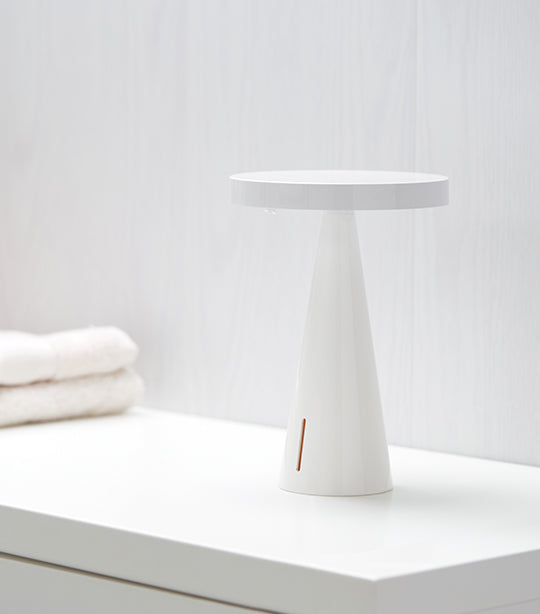 Mano Automatic Dispenser - White