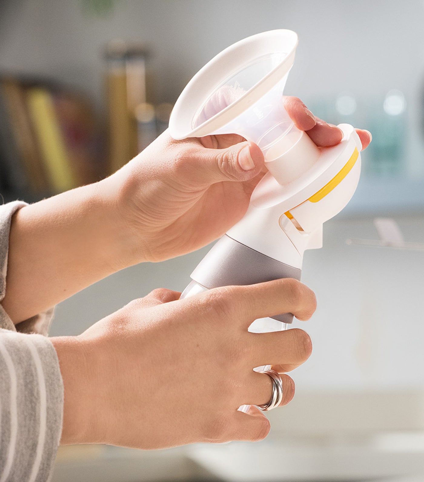 medela swing maxi 2.0 double electric breast pump