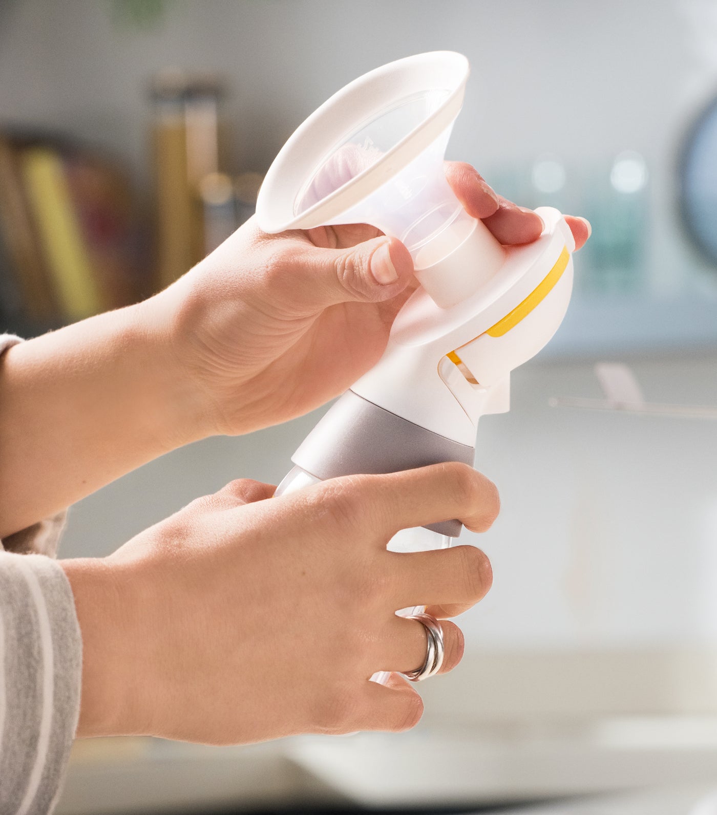 medela 21mm personalfit flex breast shield