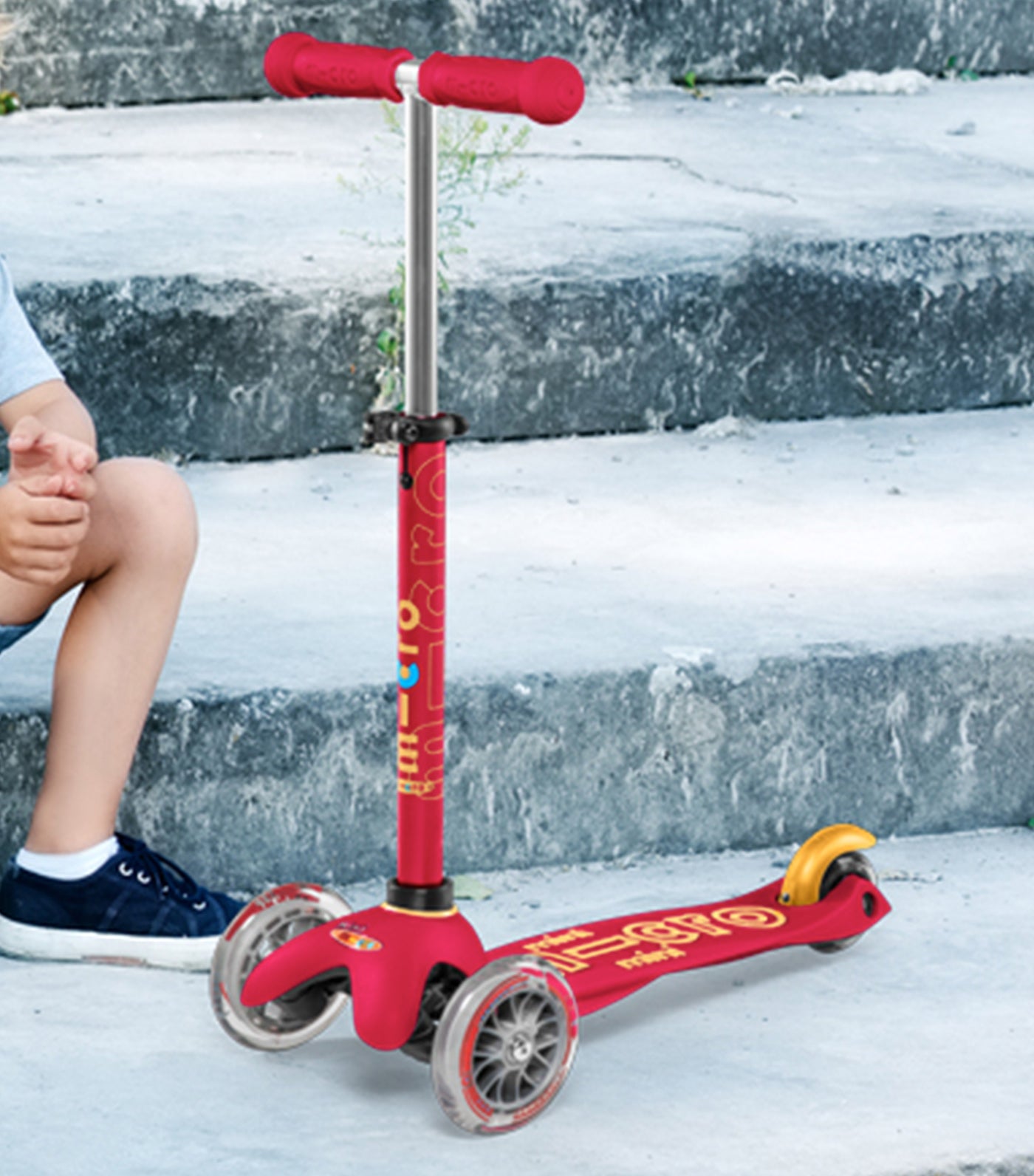 micro ruby red mini deluxe scooter