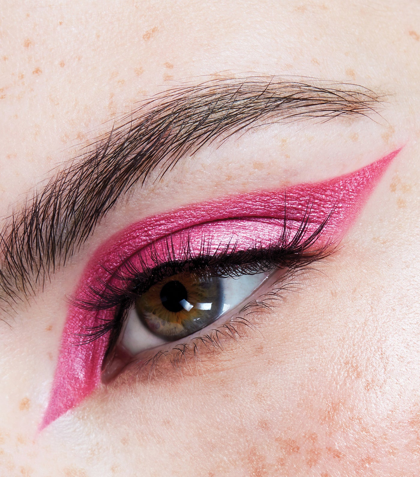 Shimmer & Glow Liquid Eyeshadow