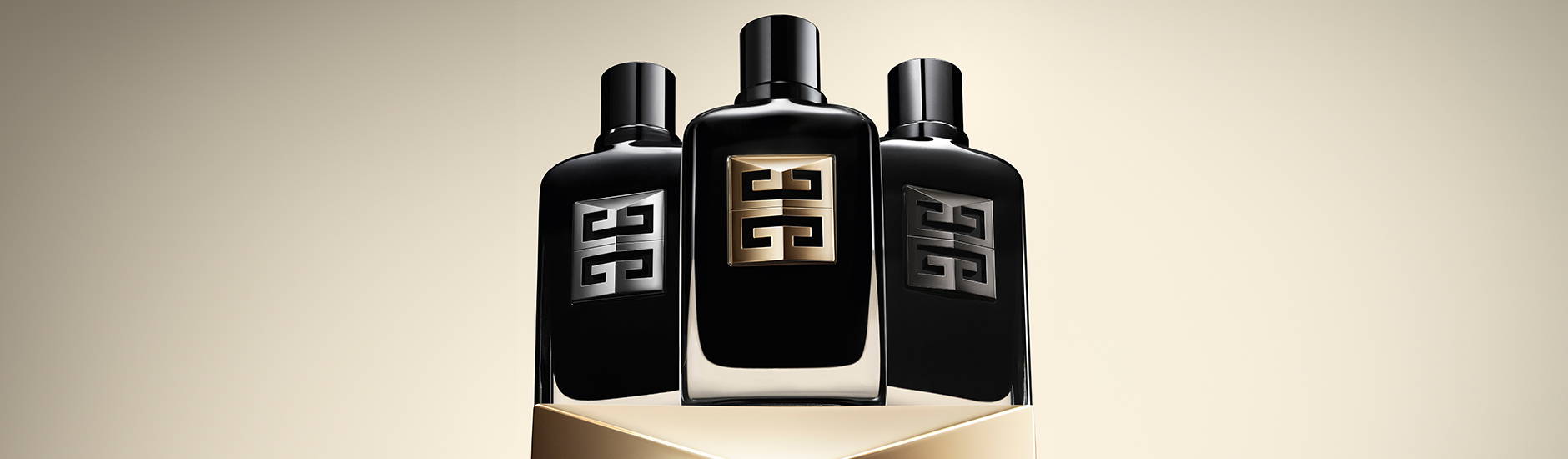 This Month at Rustan's: December 2025