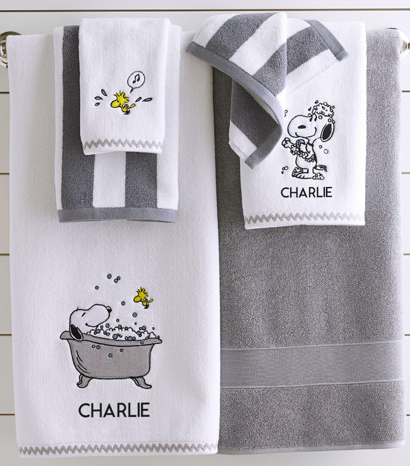 Peanuts Bath Towel White