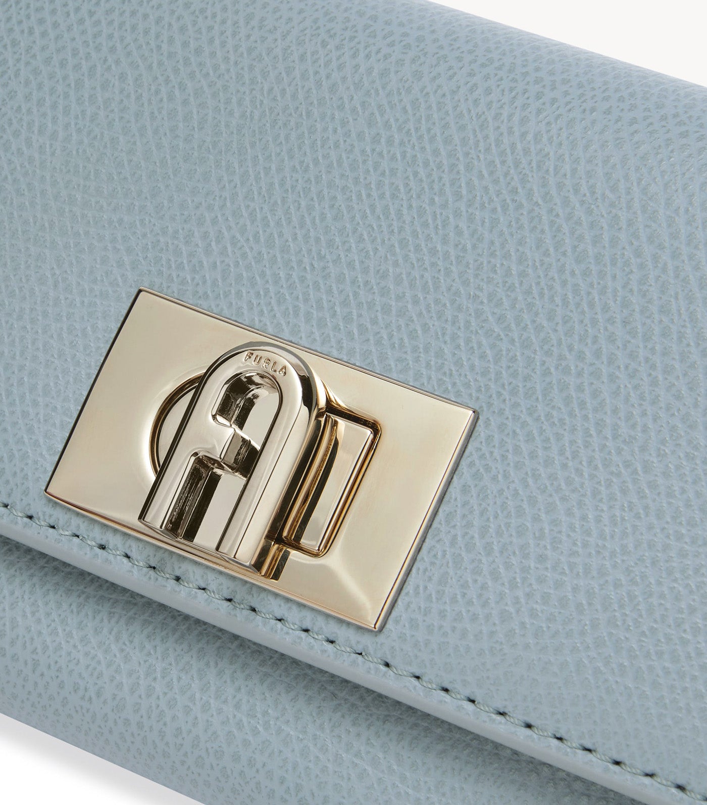 1927 M Compact Wallet