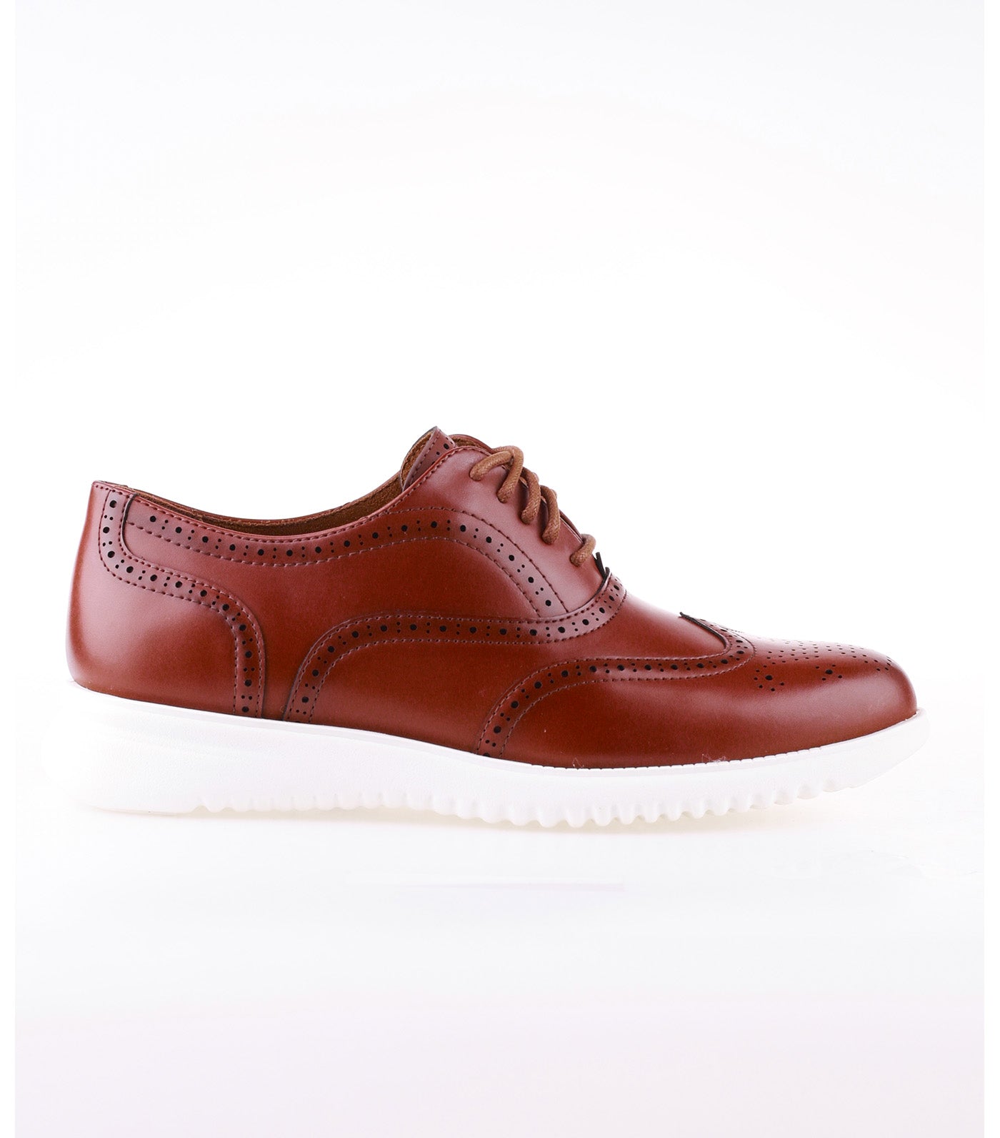 Nio Wing Oxford