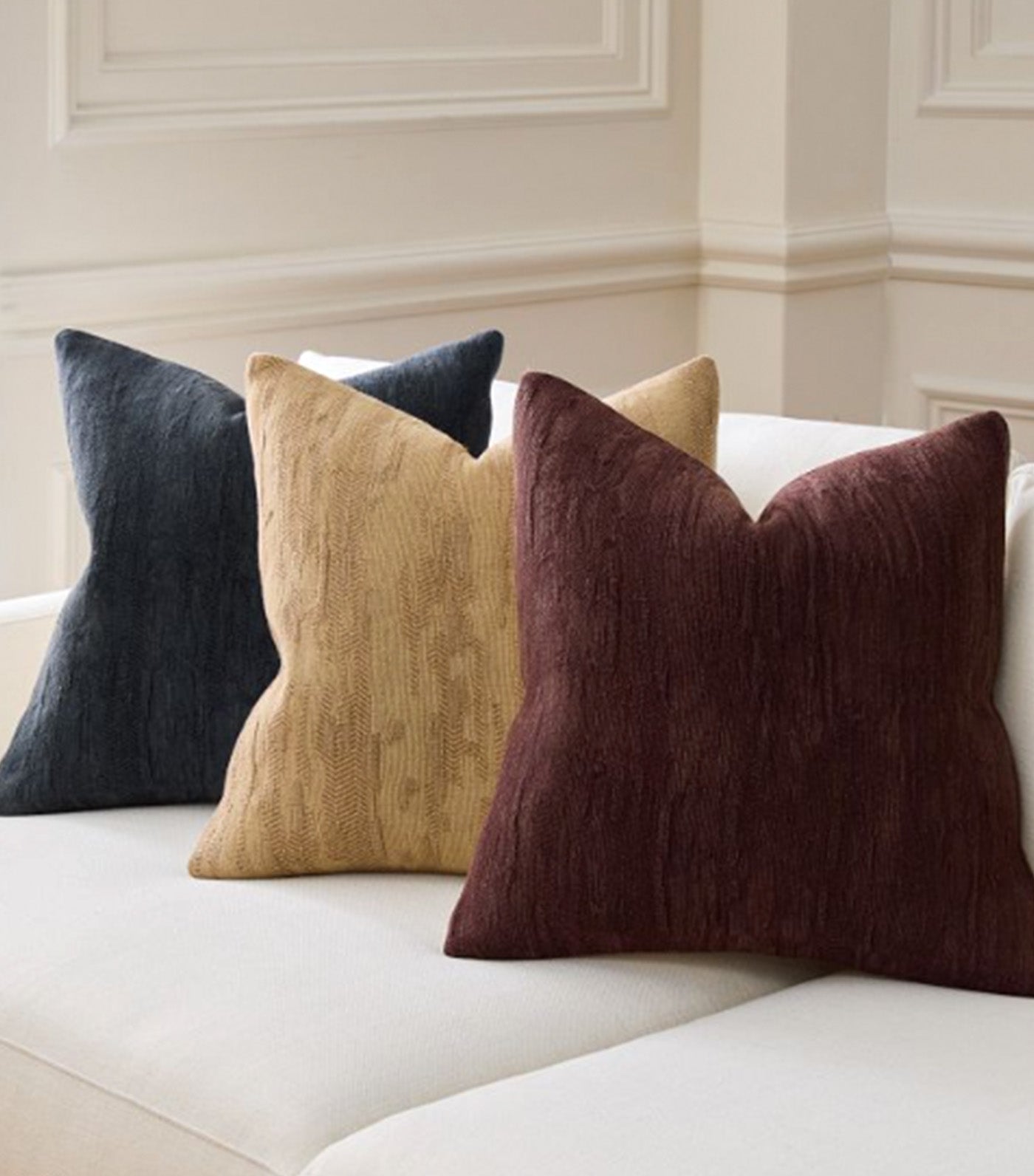 Distressed Herringbone Pillow Cover Bordeaux