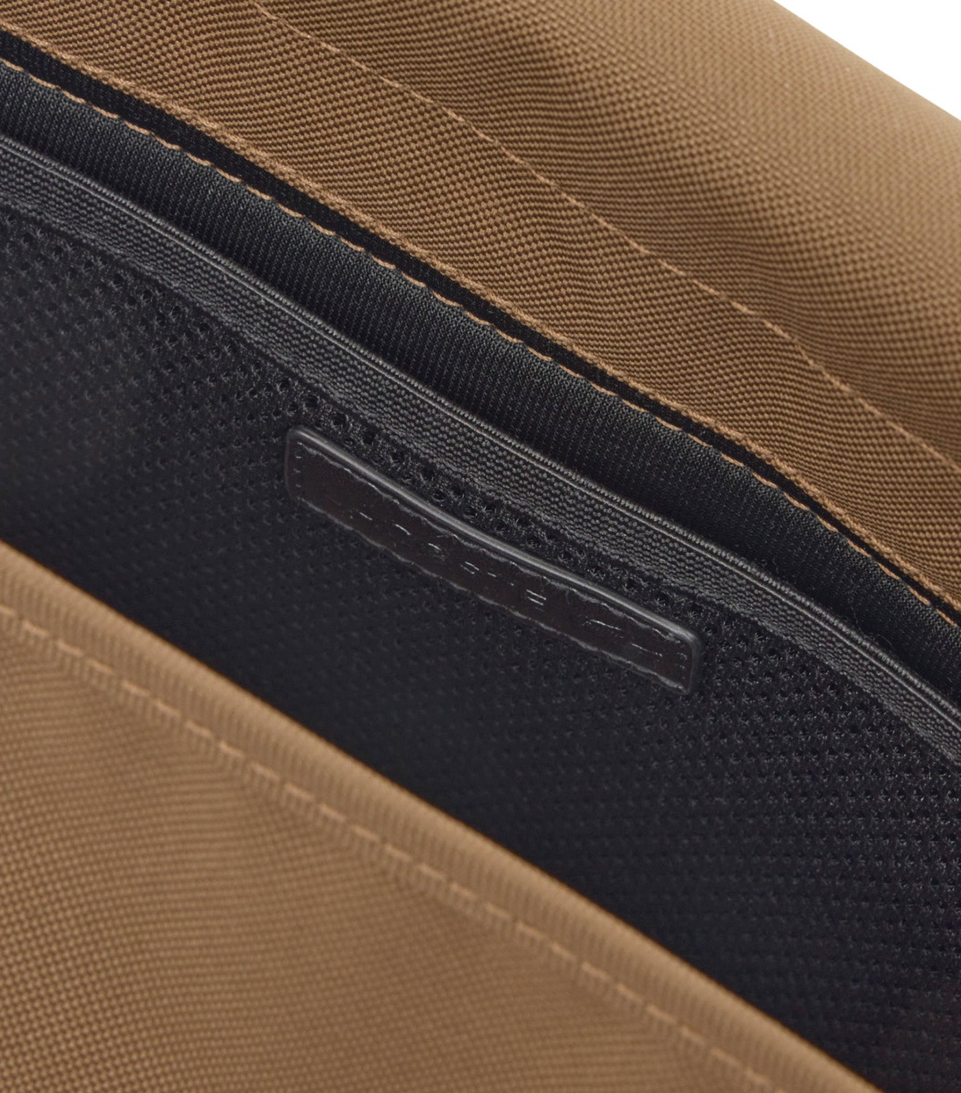 Neocroc Messenger Bag Cookie