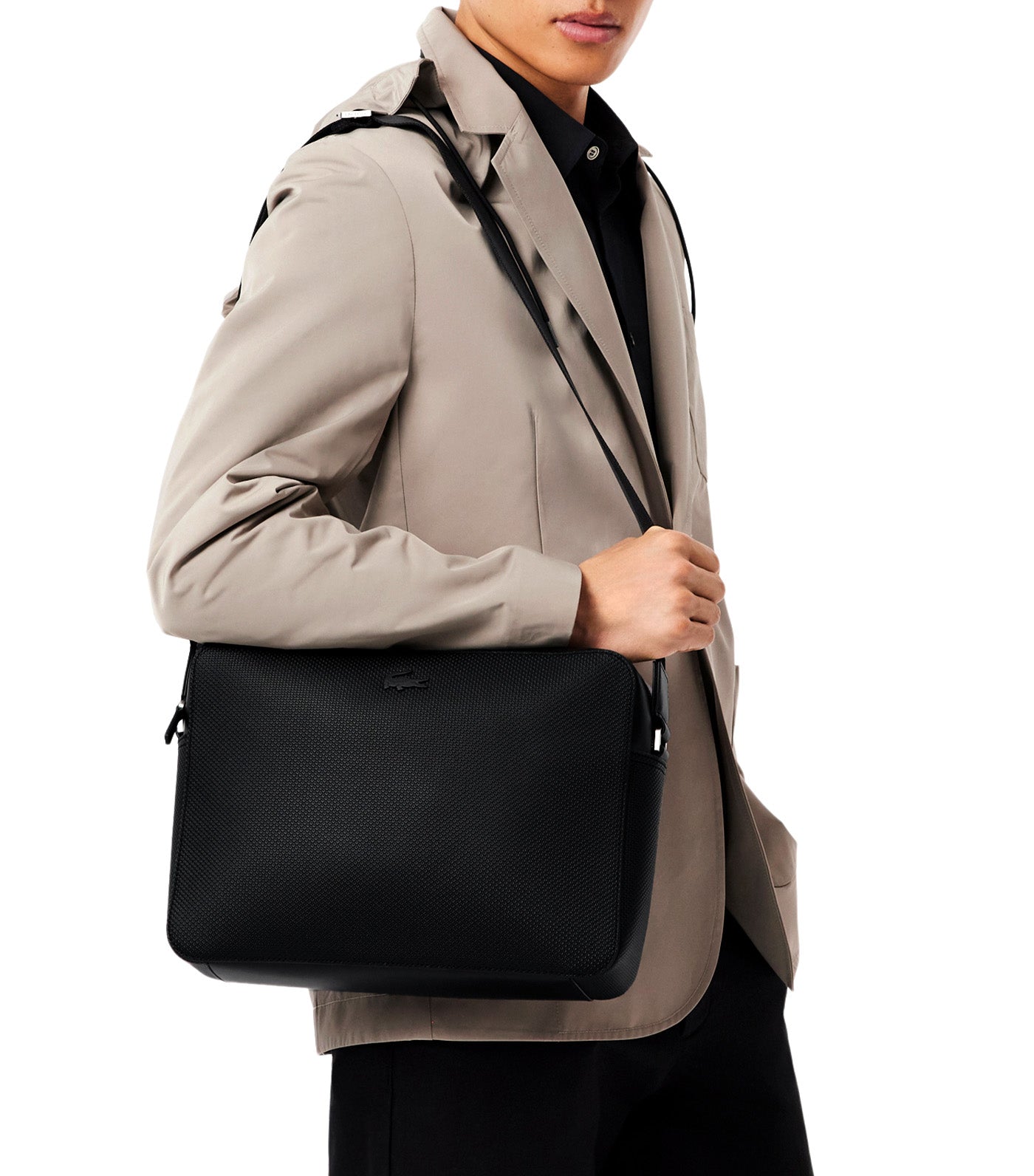 Chantaco Leather Shoulder Bag Black