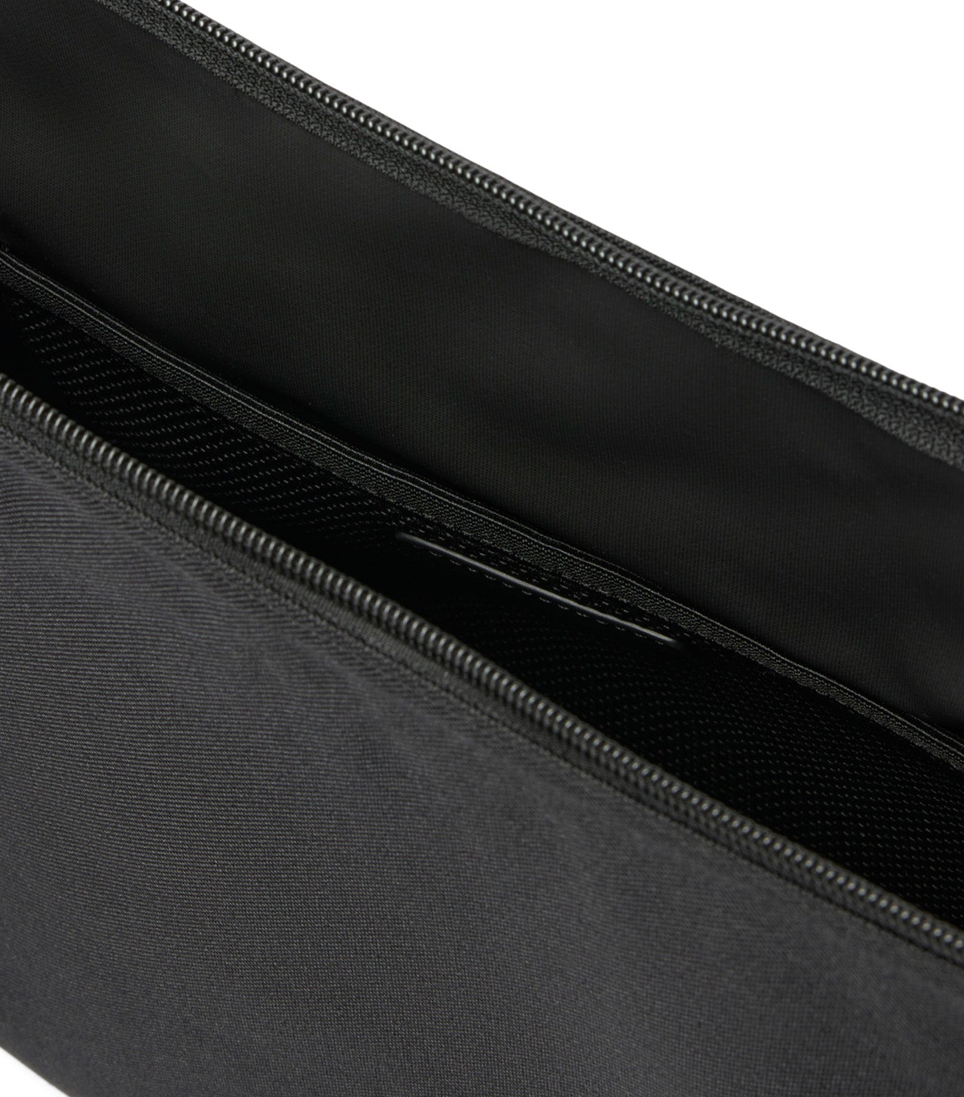 Lacoste Large Neocroc Half Moon Purse Noir