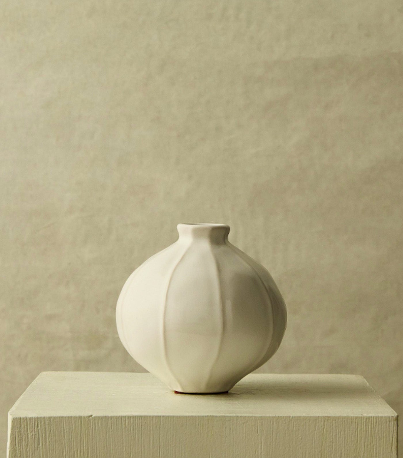 west elm Florist Ceramic Round Vase Alabaster