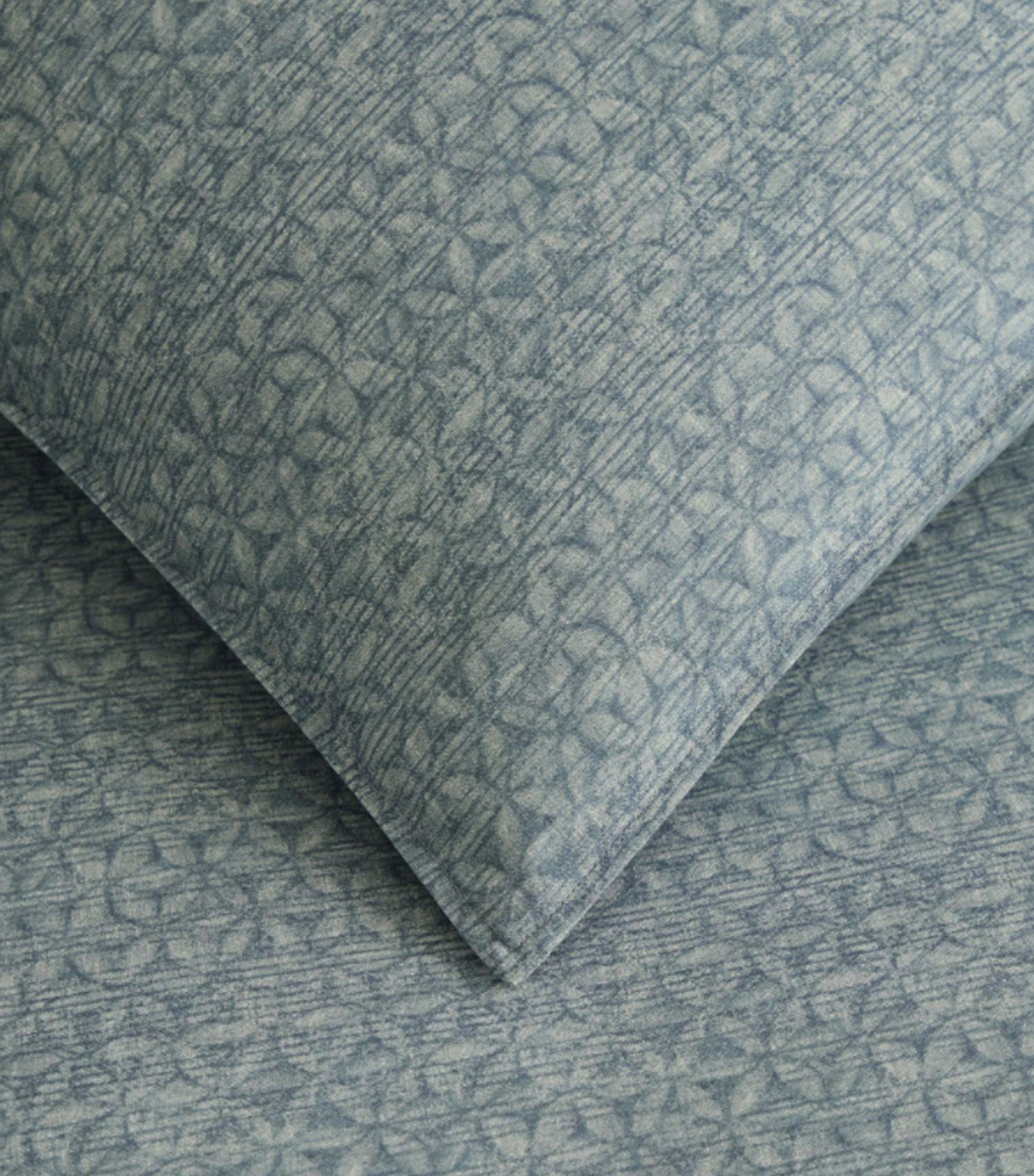 Lucie Floral Shams Ocean