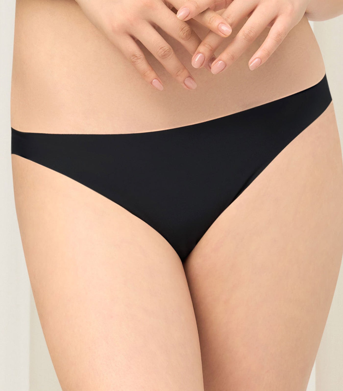 Skinfit Thong Black