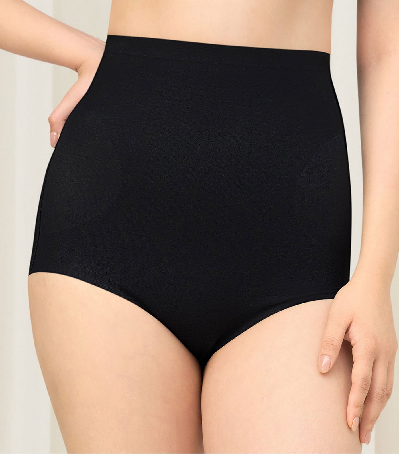 Smooth Infinity High Waist Shaping Panty Black