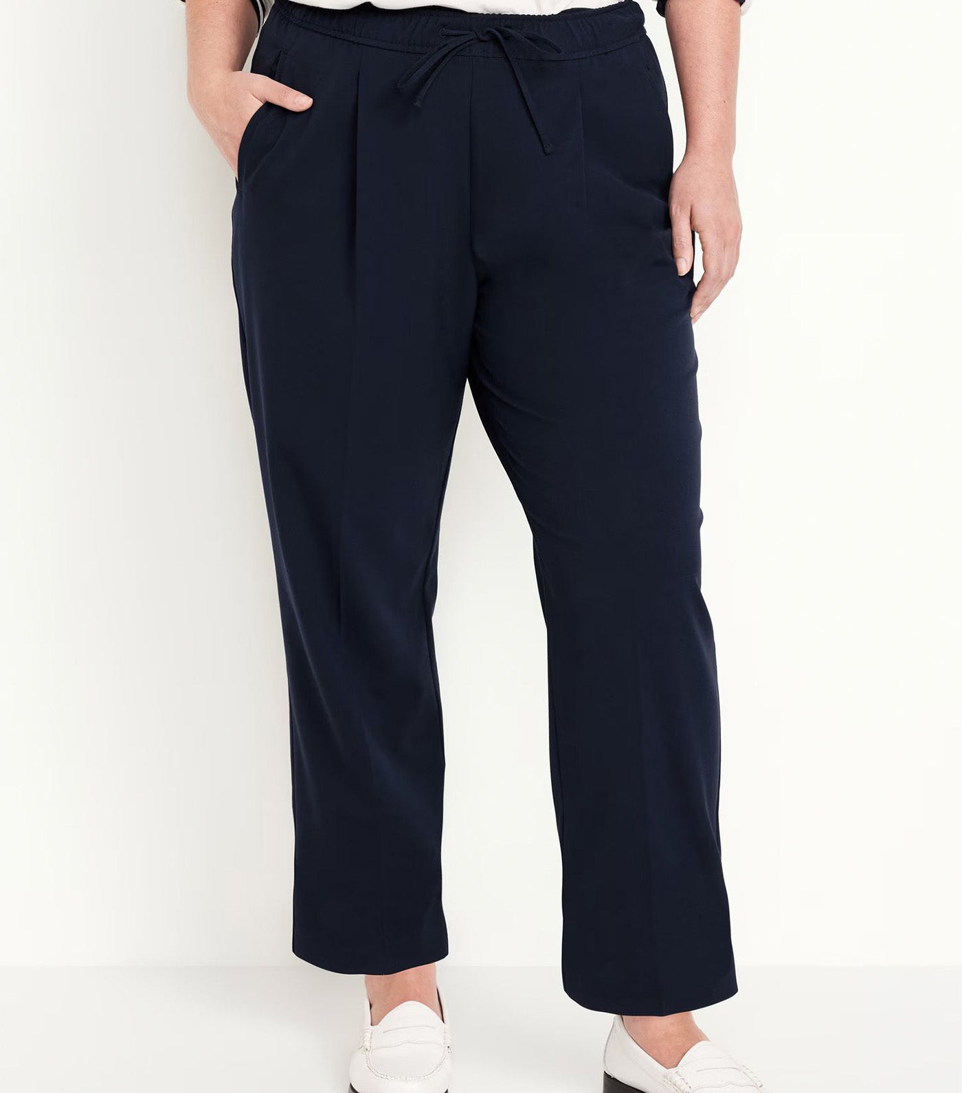 Women's High-Waisted Billie Straight Trouser In The Navy