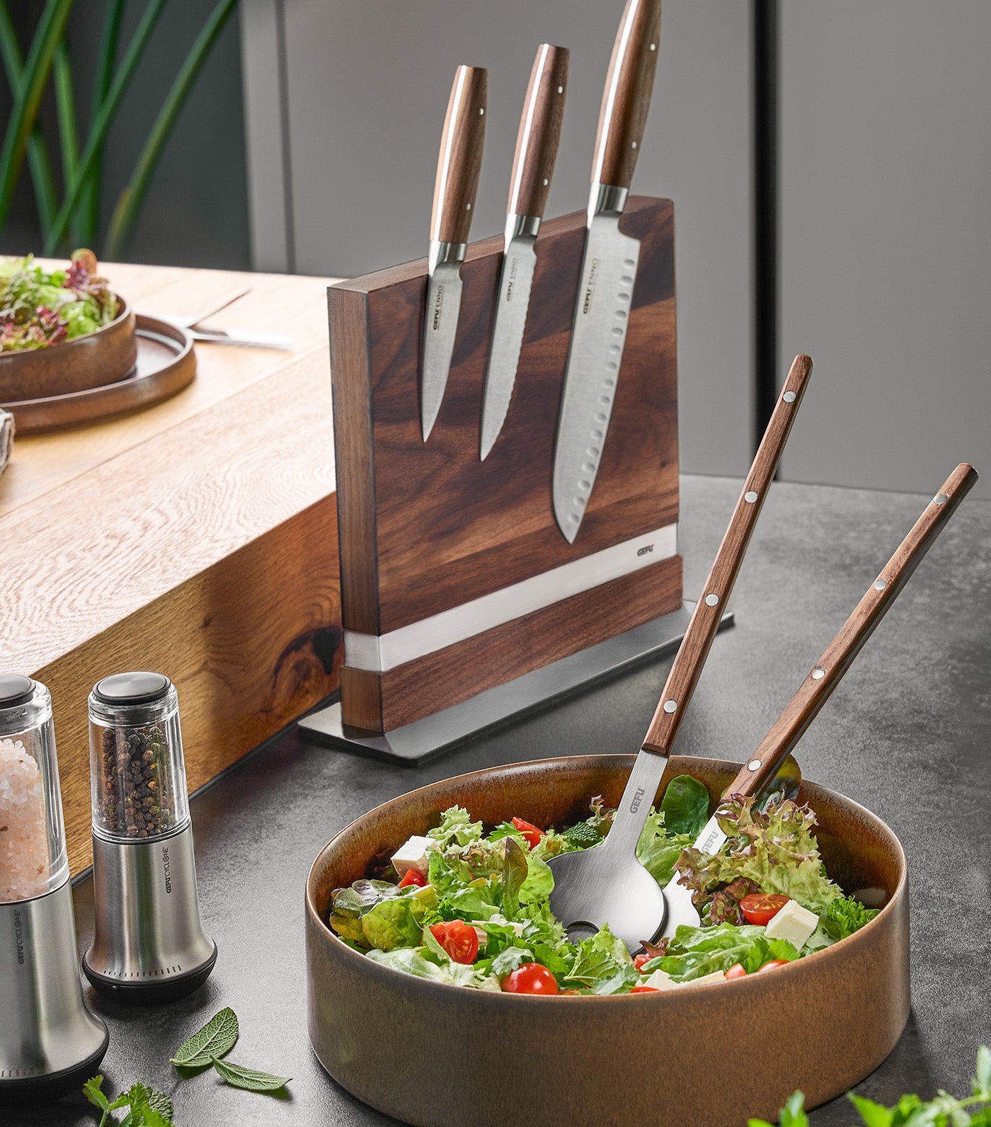 Filigo Salad Servers, Set of 2