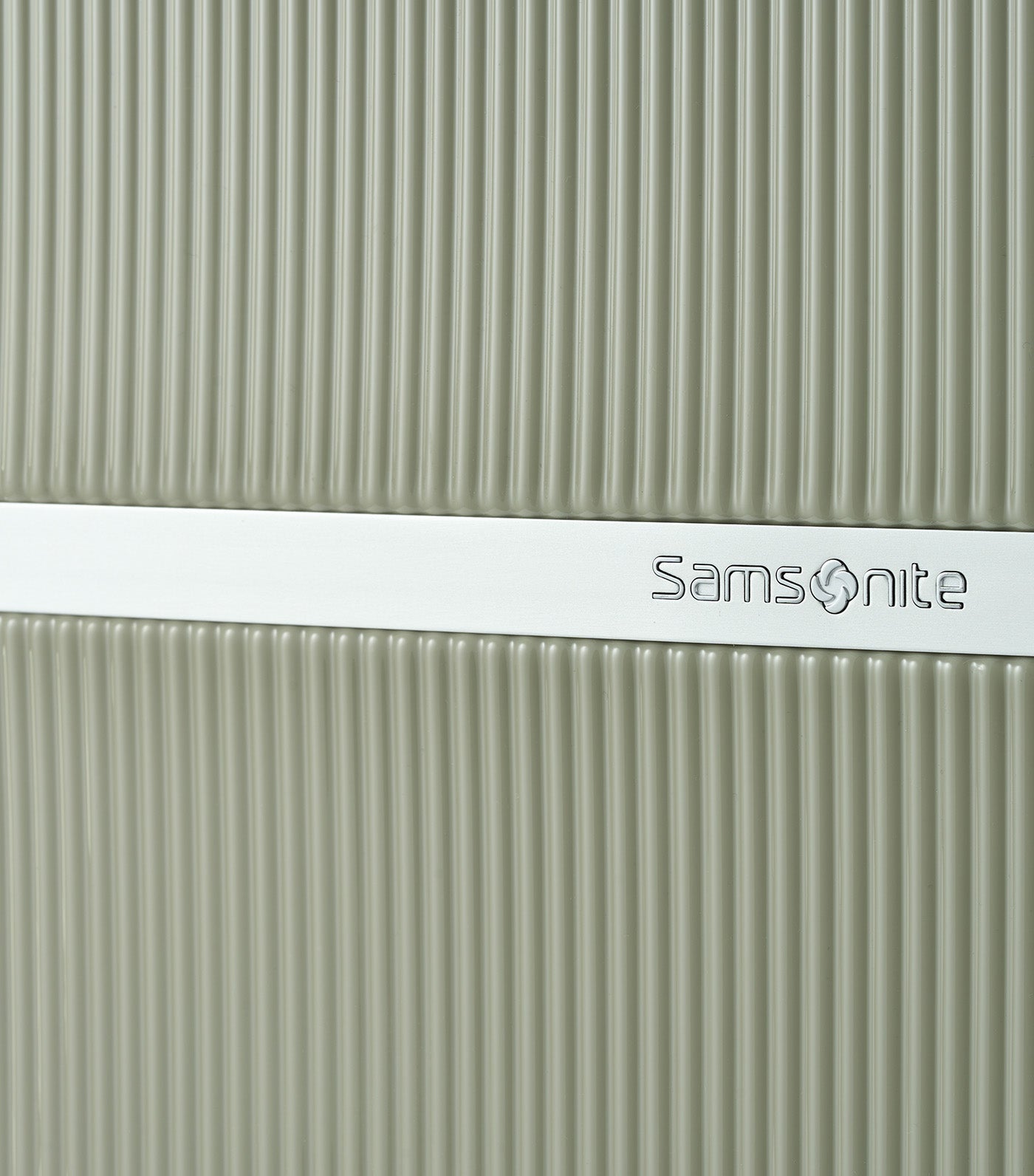 Samsonite Minter Spinner Glossy Sage Green 69/25