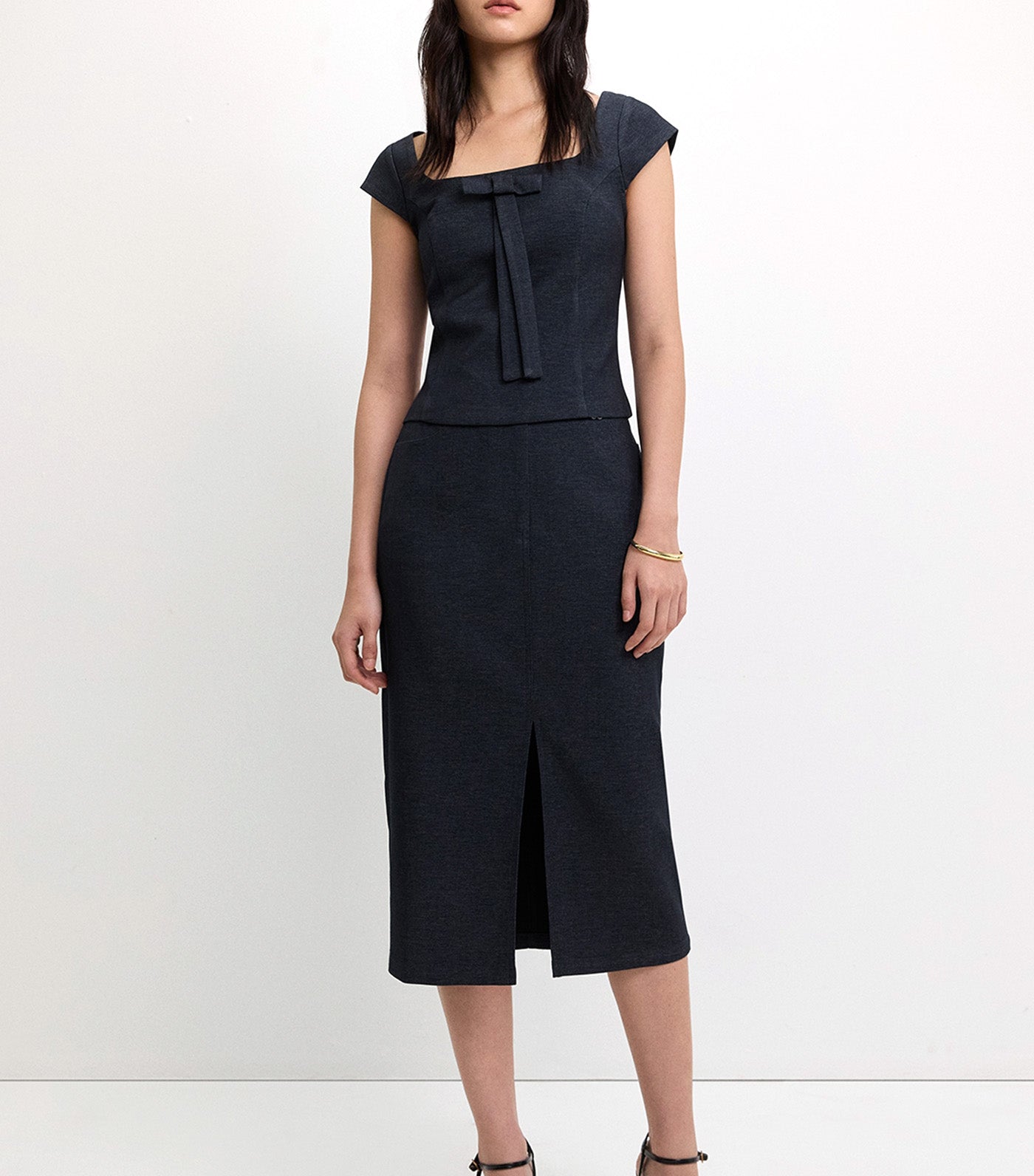 Front Slit Skirt Indigo