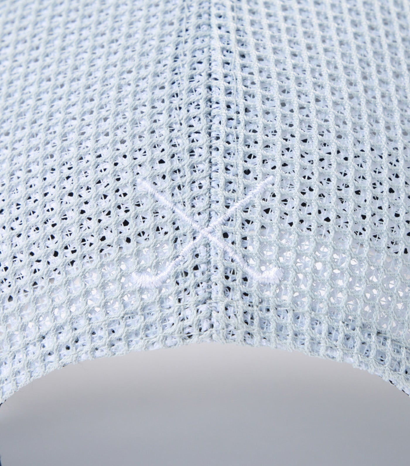 Golf 9FORTY A-Frame Trucker Double Mesh Cap White Gray