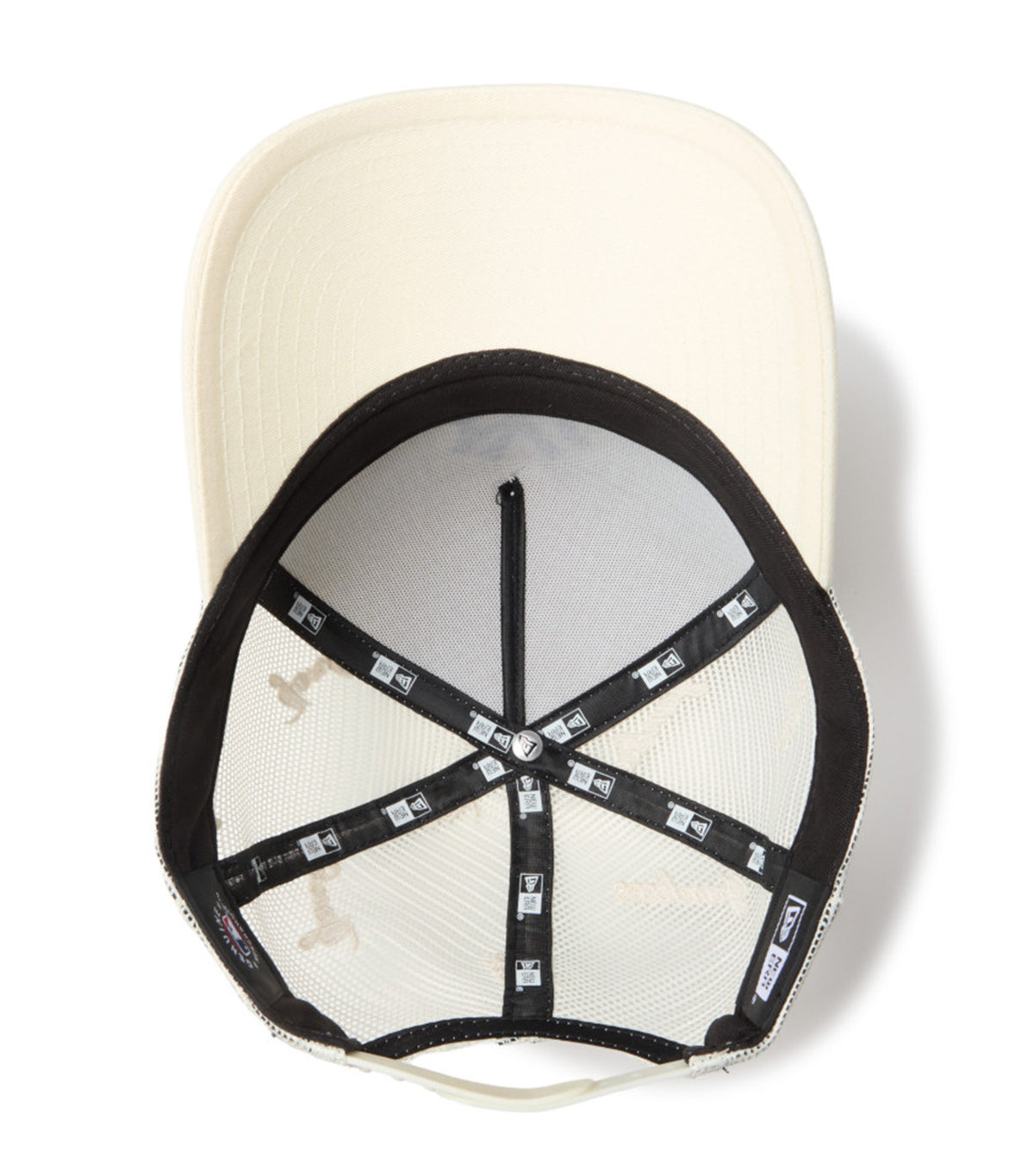 New York Yankees Embroidered 9FORTY A-Frame Trucker Snapback Cap Cream