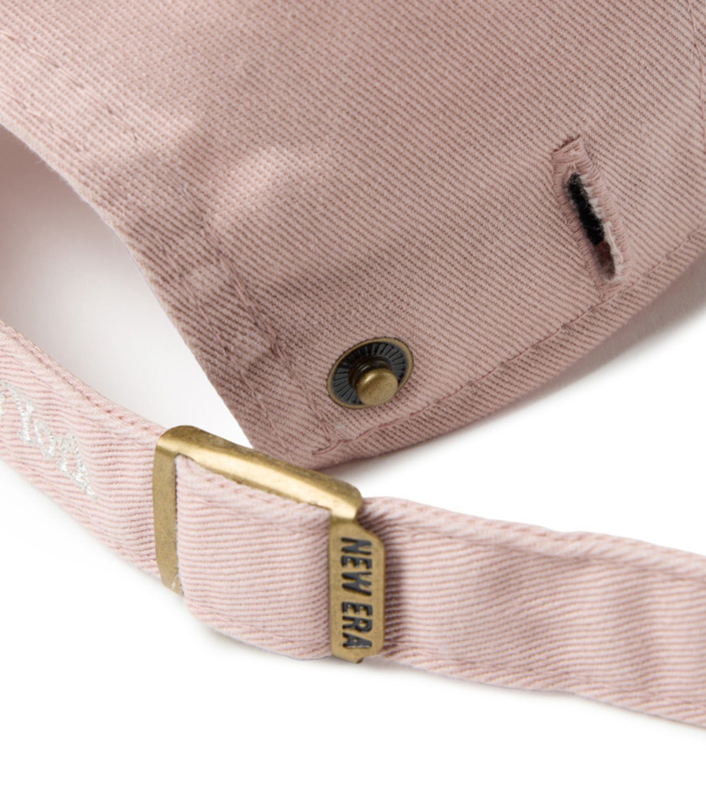Casual Classic Strap Logo