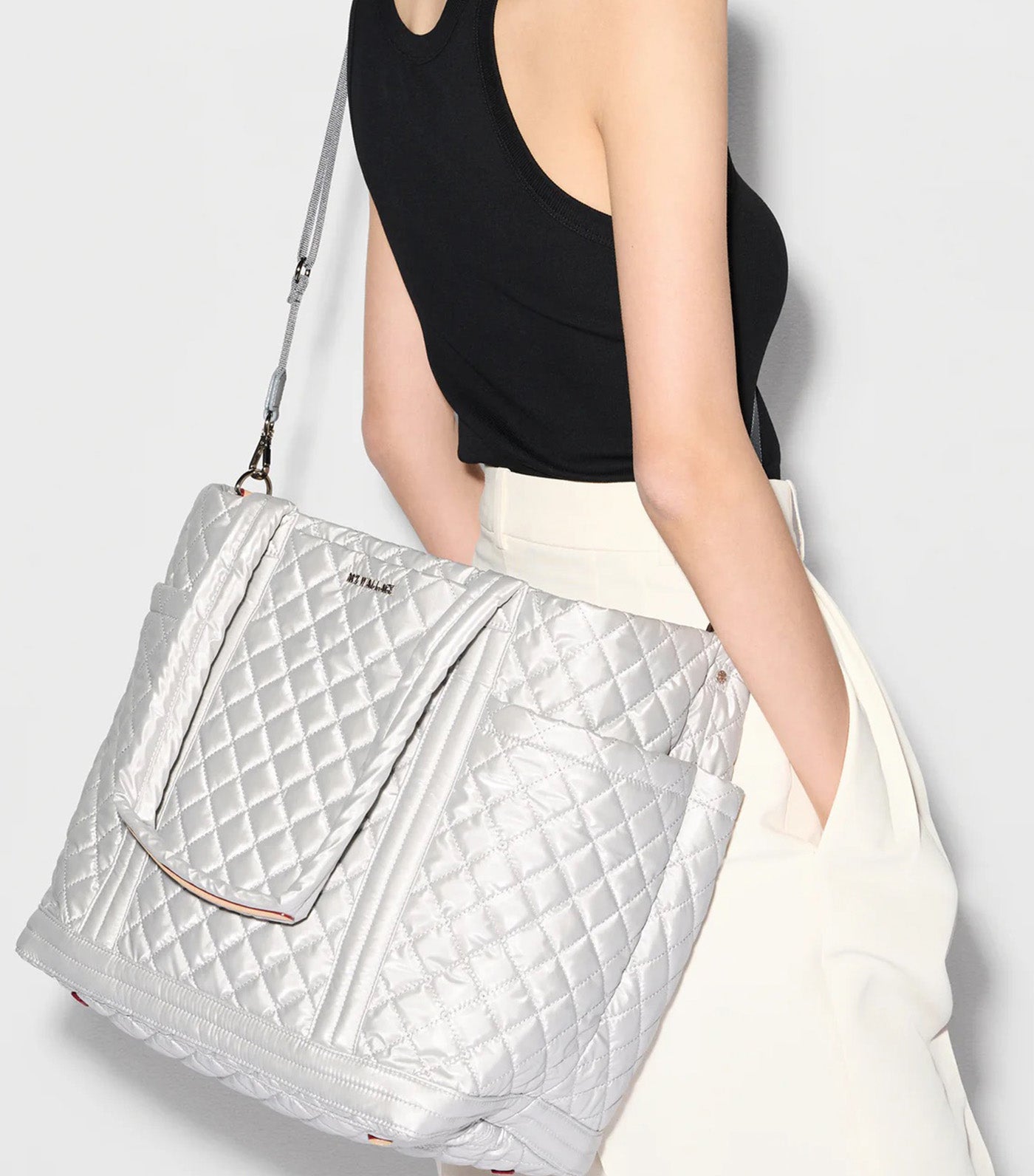 Large Empire Tote Oyster Metallic