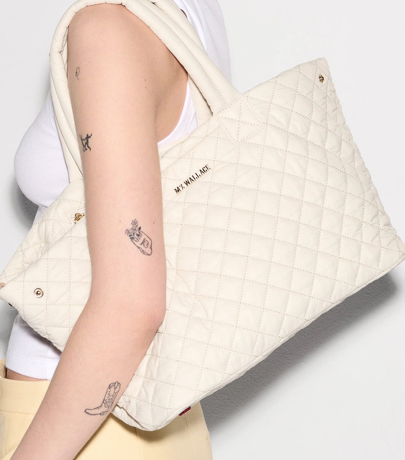 Medium Metro City Tote