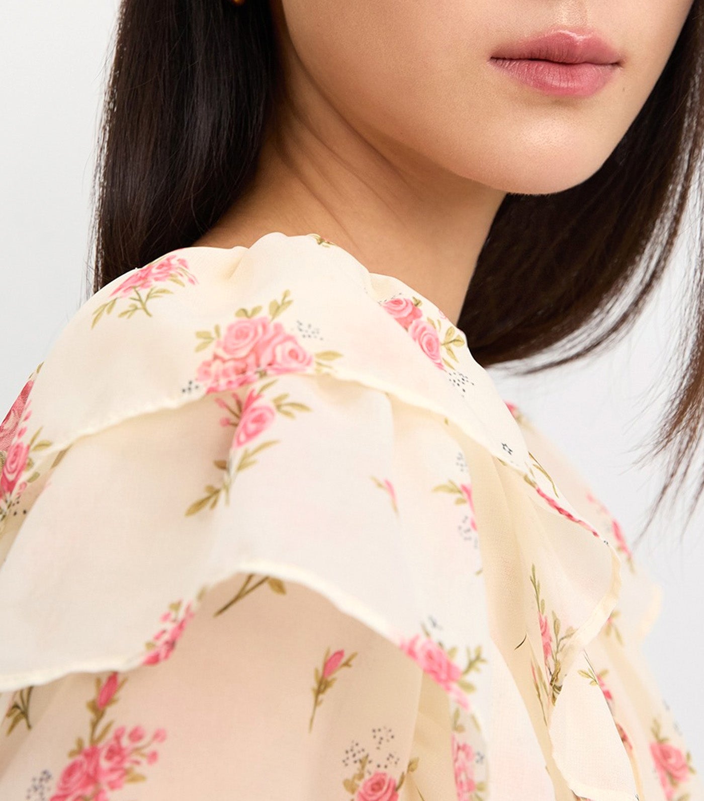 Ruffled Floral Blouse Ivory
