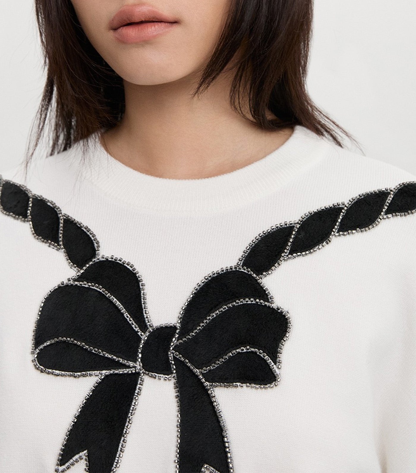 Bow Embellished Oversized Crop Sweater White