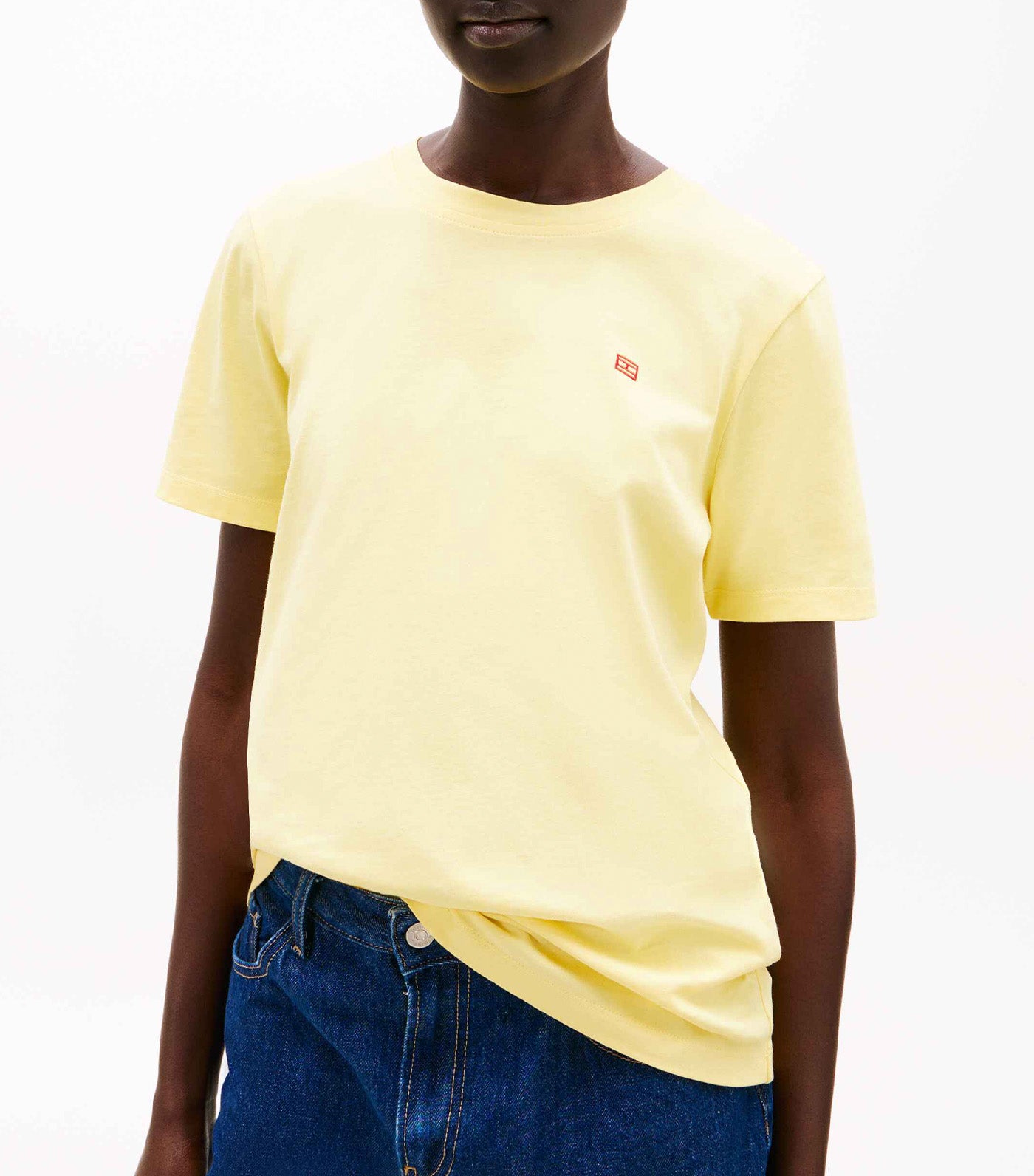 Women's Regular Contrast Flag Tee