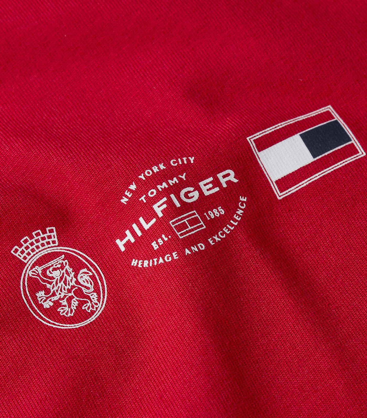 Men's Small Crest Outline Tee