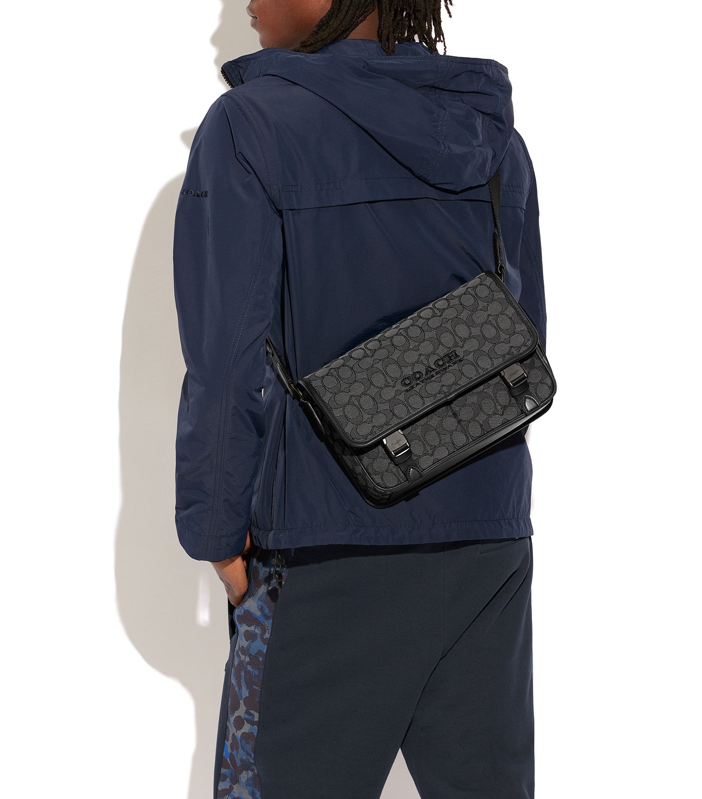 ◇Coach◇ league messenger bag Amazon.com: Coach League Messenger Bag, Black : Clothing