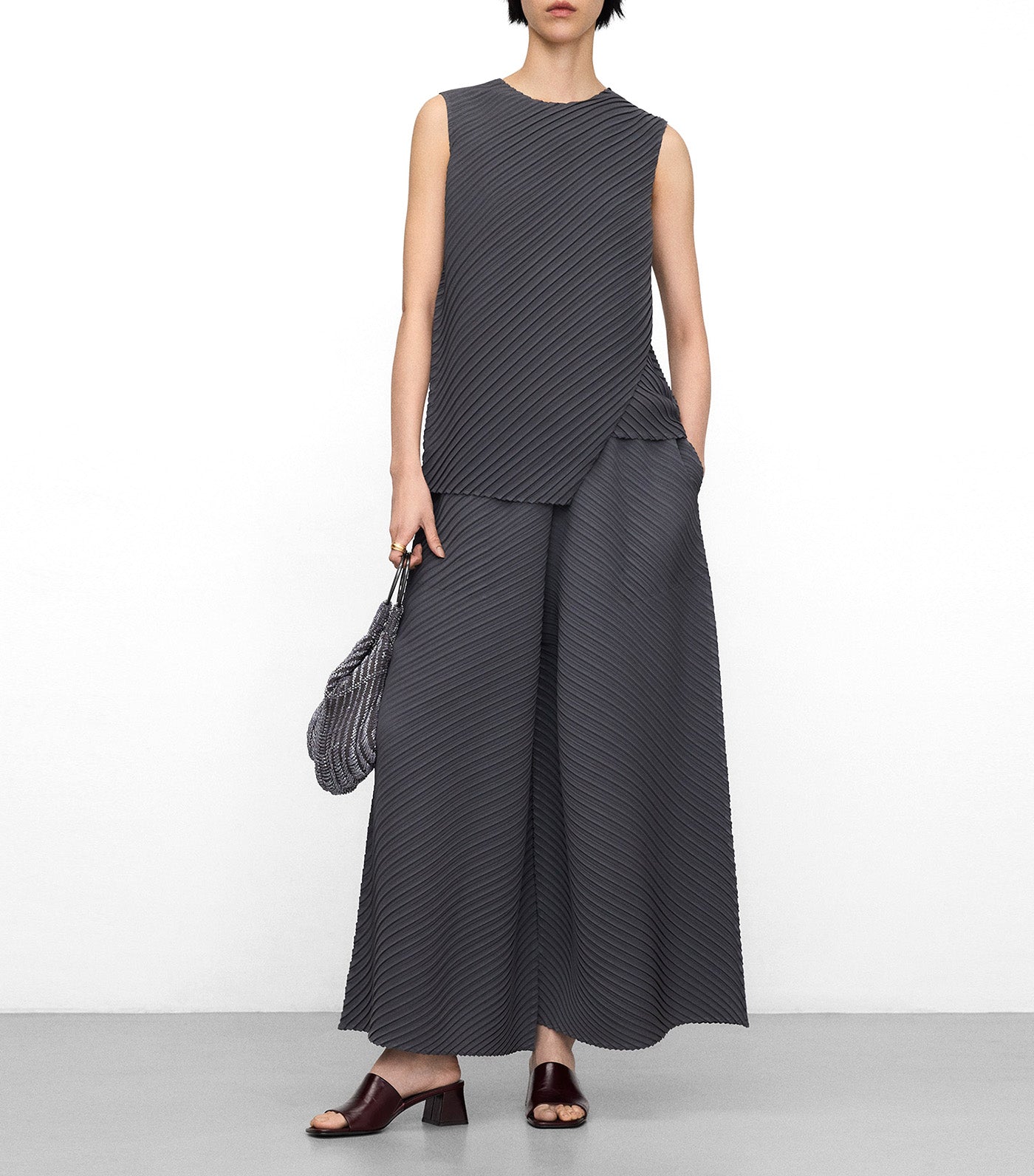 Adolfo Dominguez Crinkle Printed Asymmetric Top Gunmetal Gray