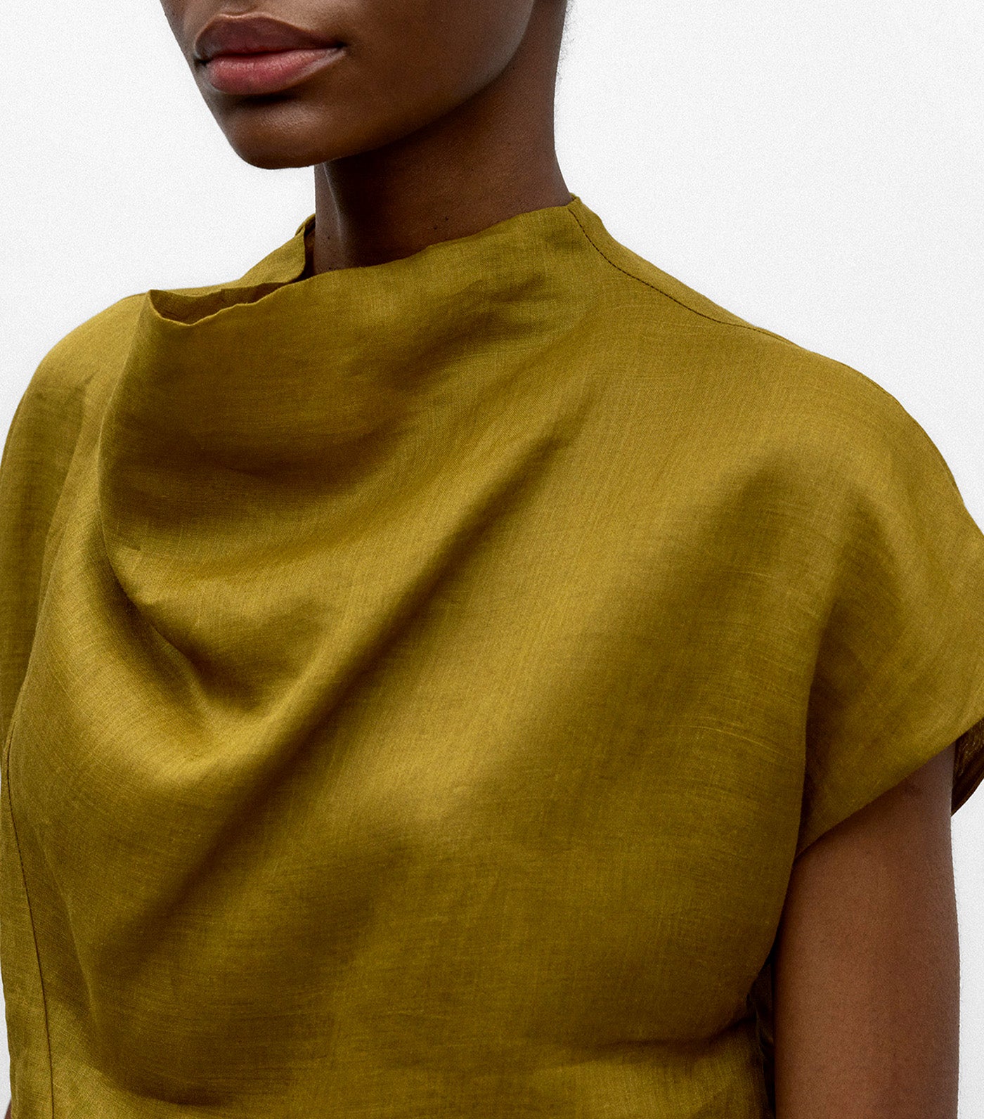 Ramie Top Olive Green