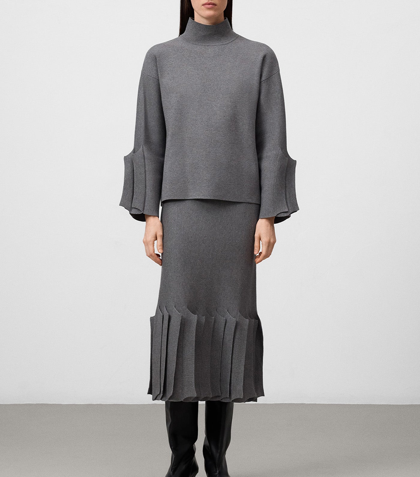 Pleated Hem Knit Skirt Gray Melange