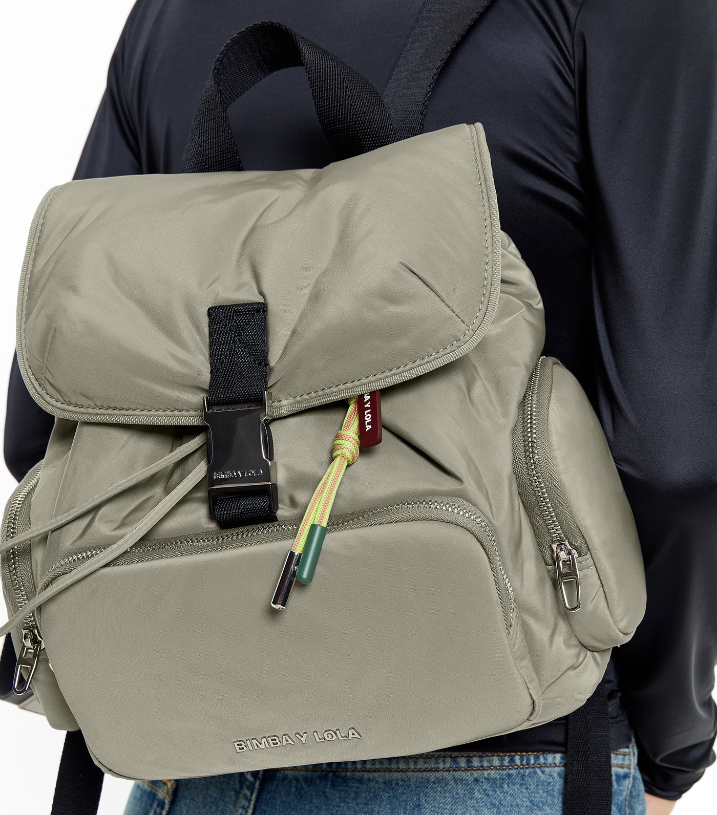 Medium Pocket Backpack Dark Stone