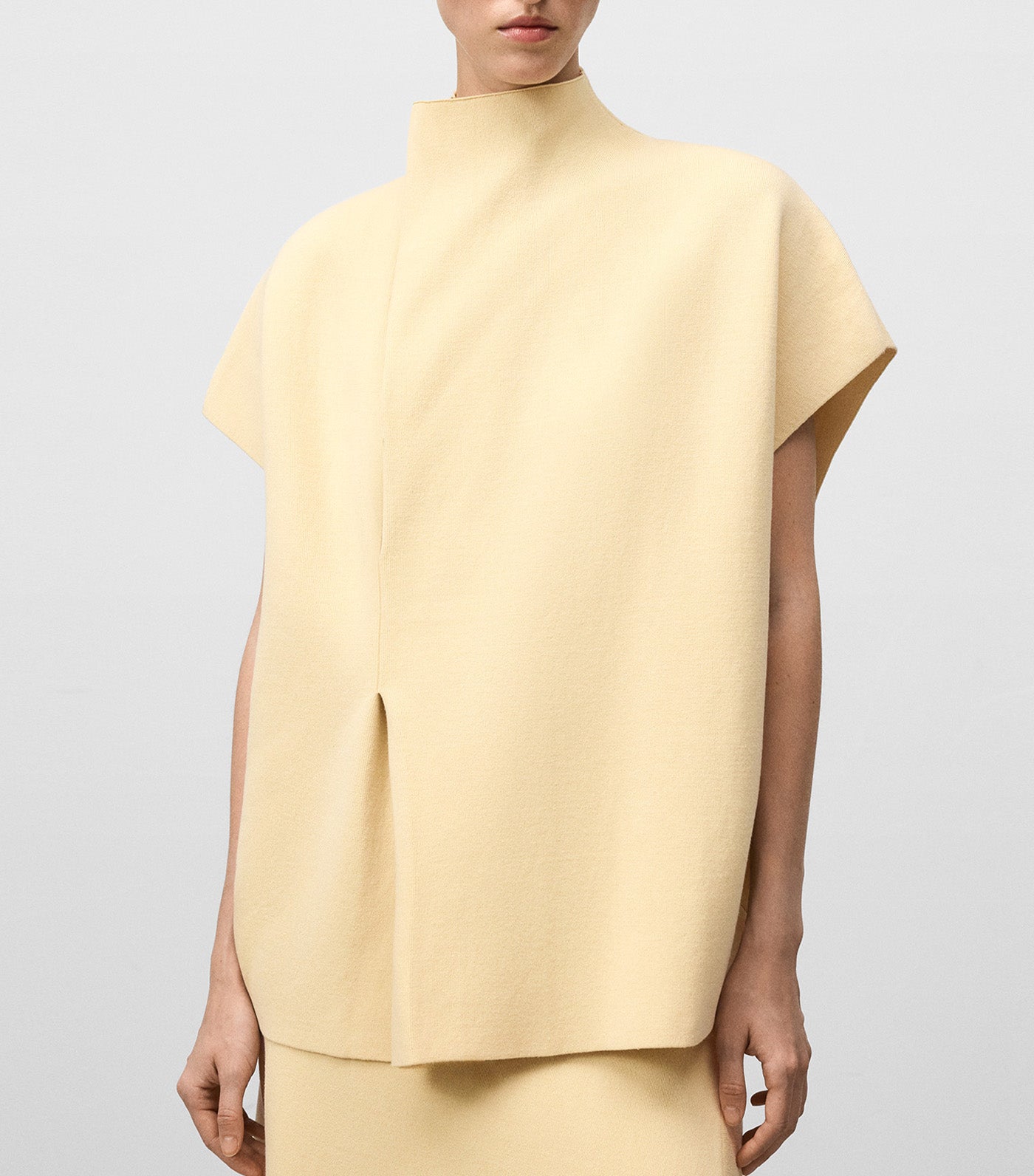 Double-Knit Vest Cream