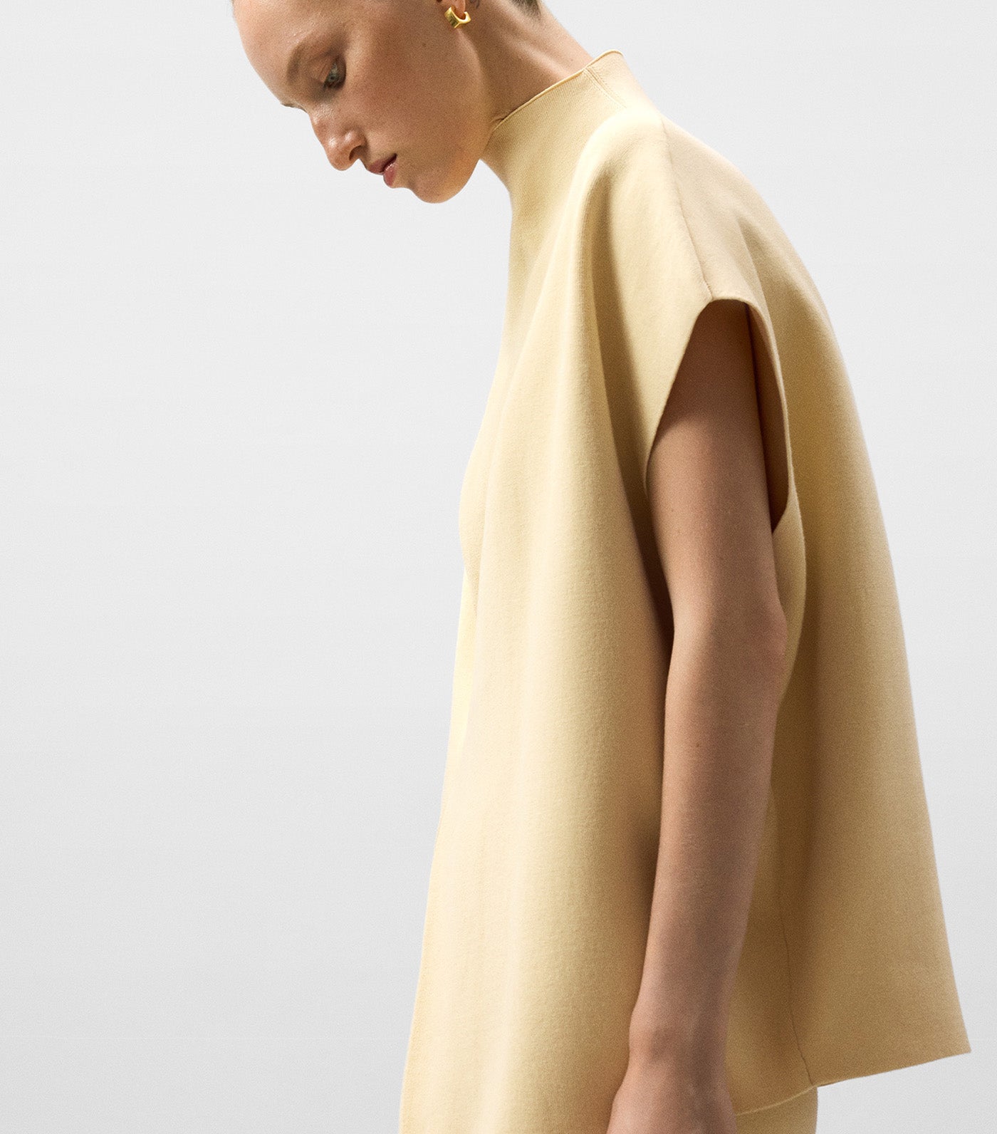 Double-Knit Vest Cream