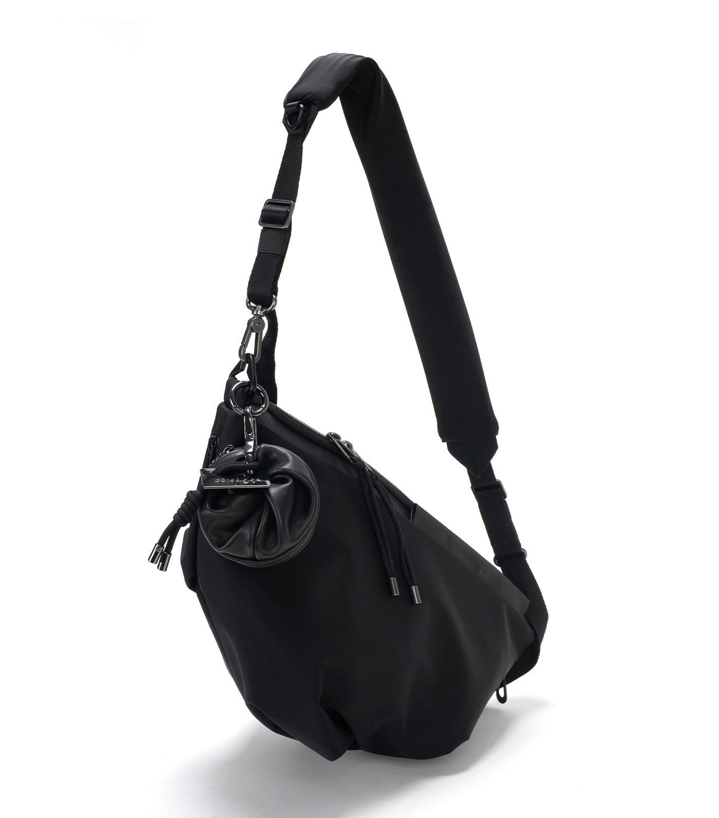 Orne Onyx Black