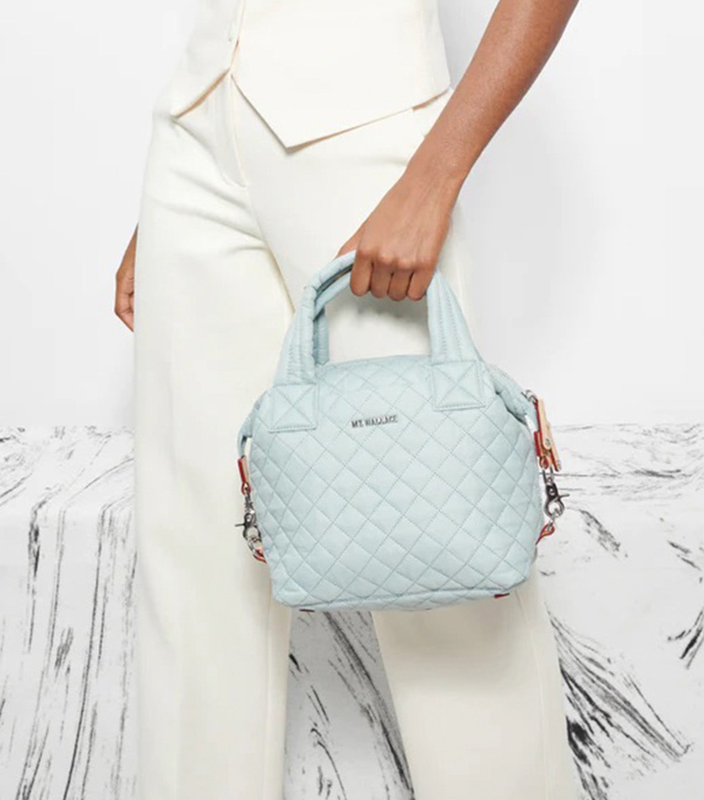 Sutton Deluxe Silver Blue