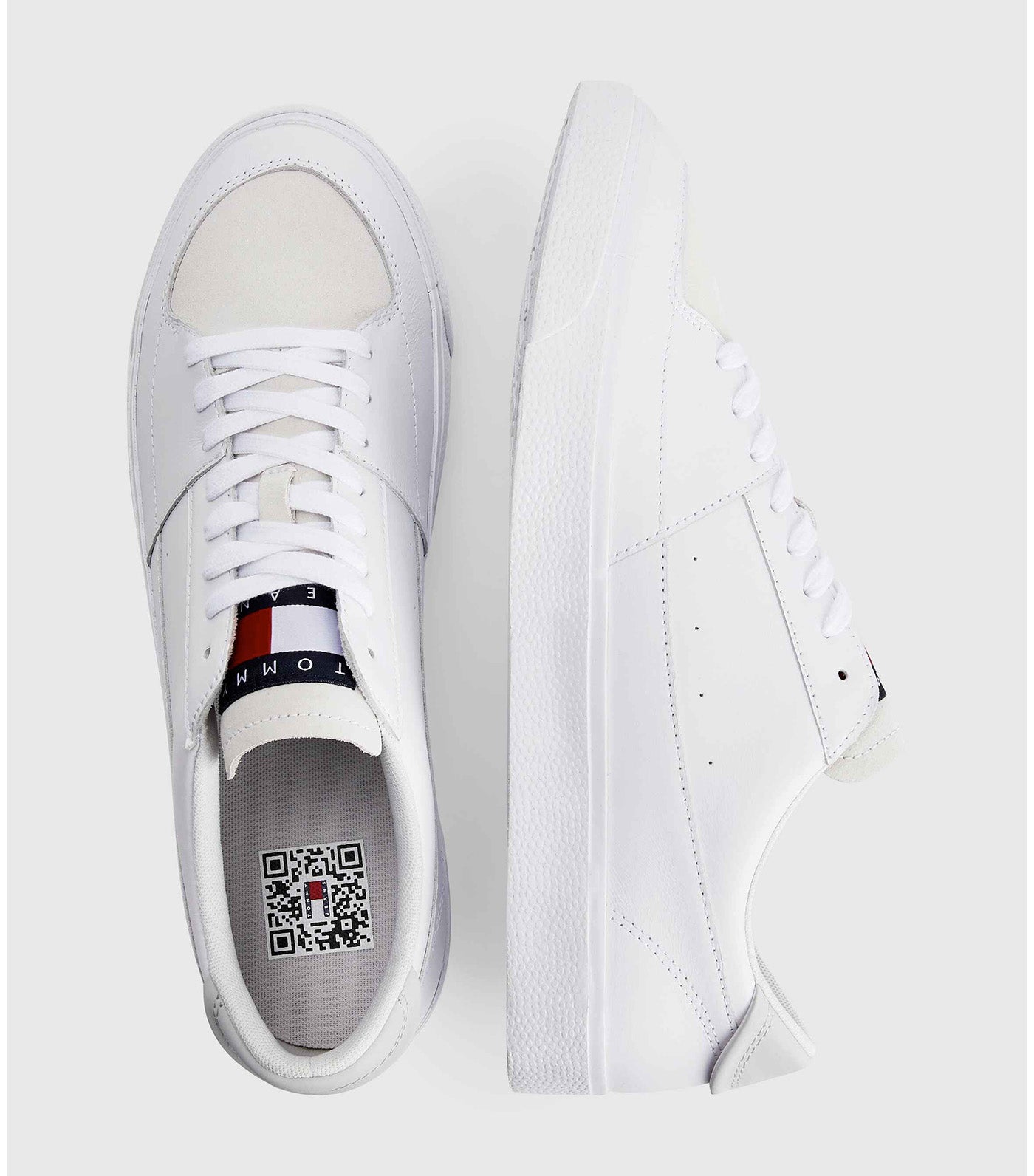 Tommy hilfiger essential metallic deals signature tape trainers